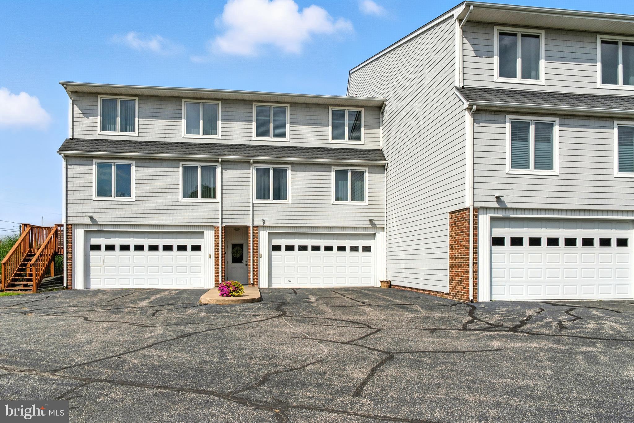 ROCK HALL LANDING - Residential