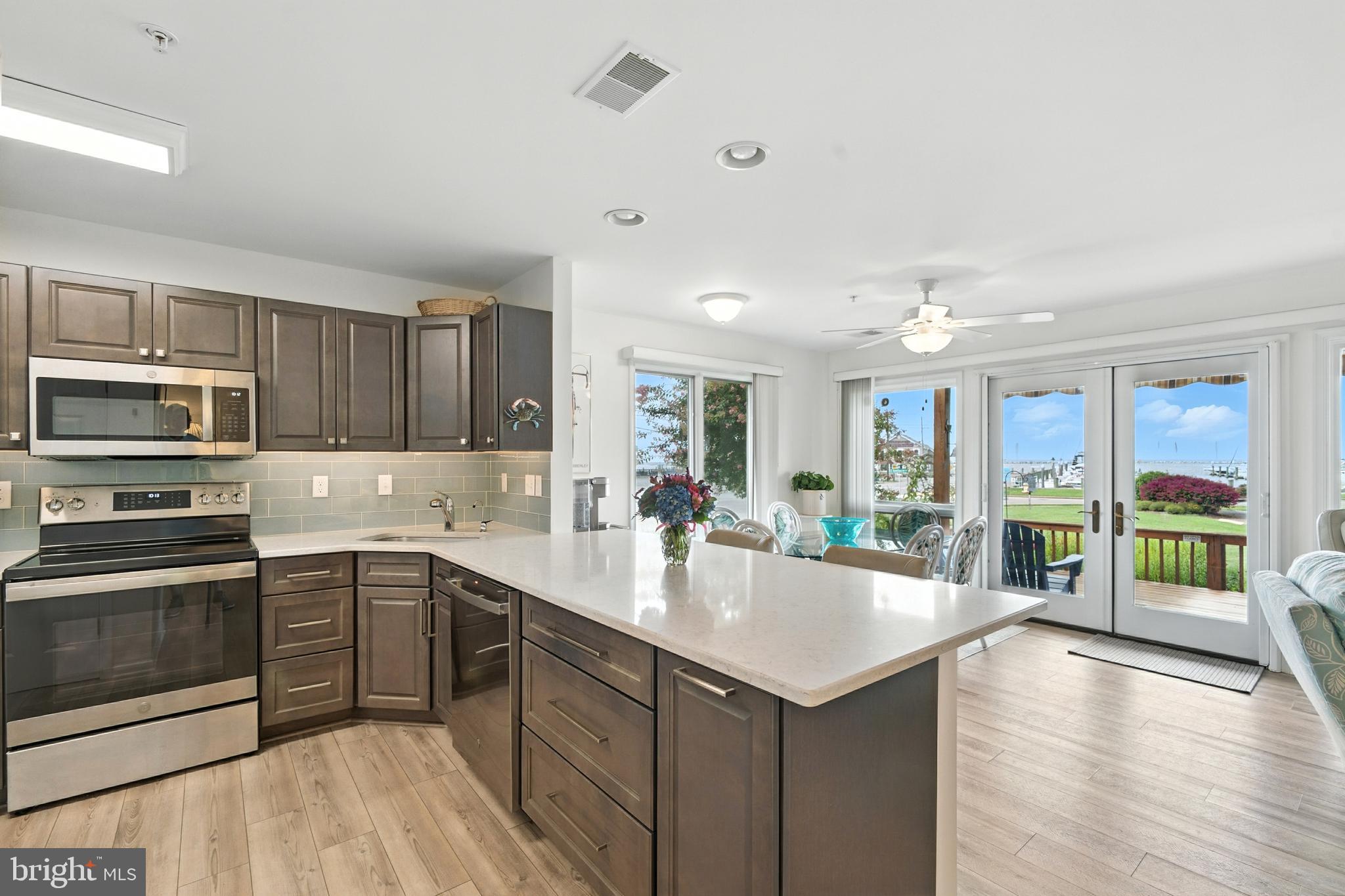 ROCK HALL LANDING - Residential