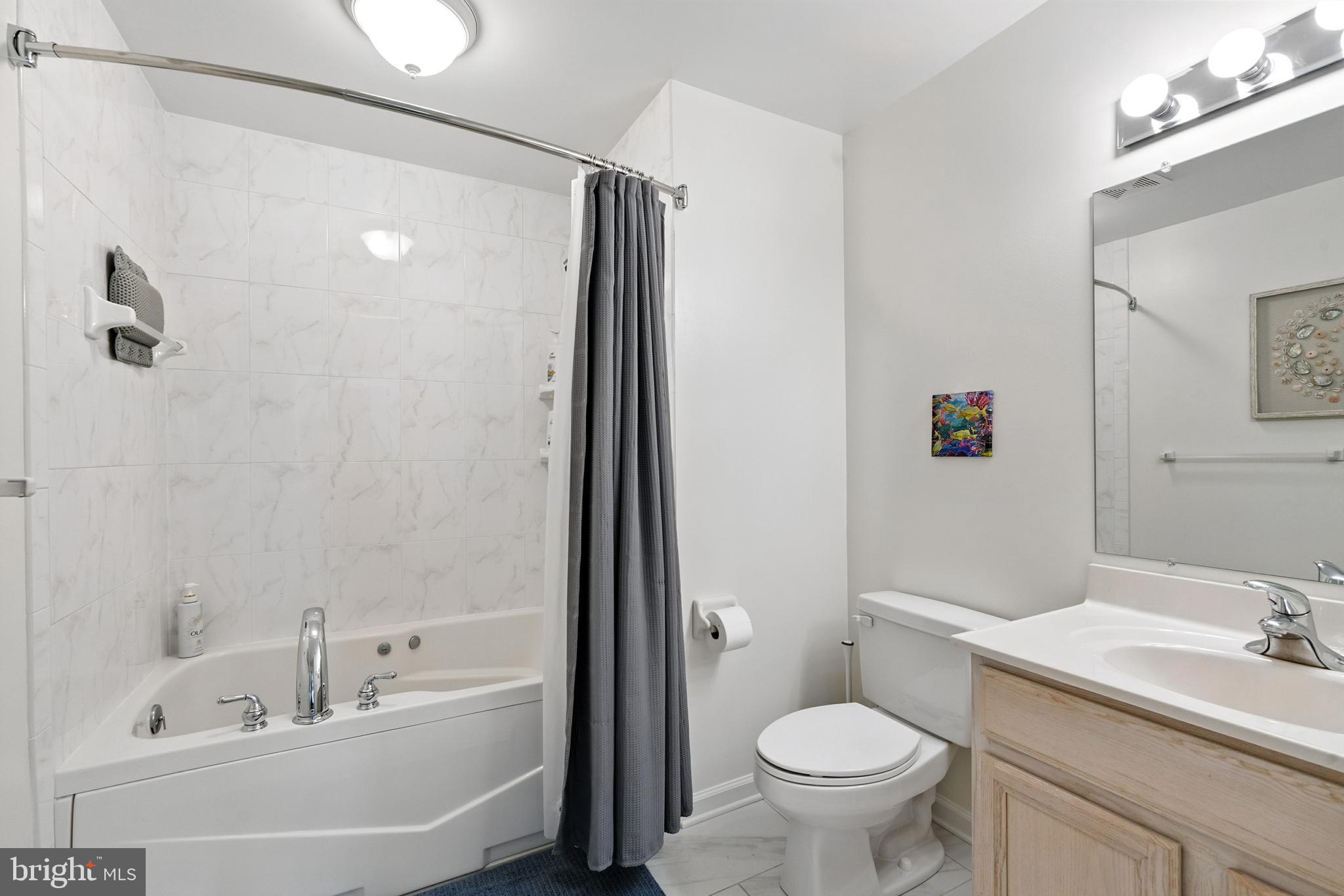 ROCK HALL LANDING - Residential