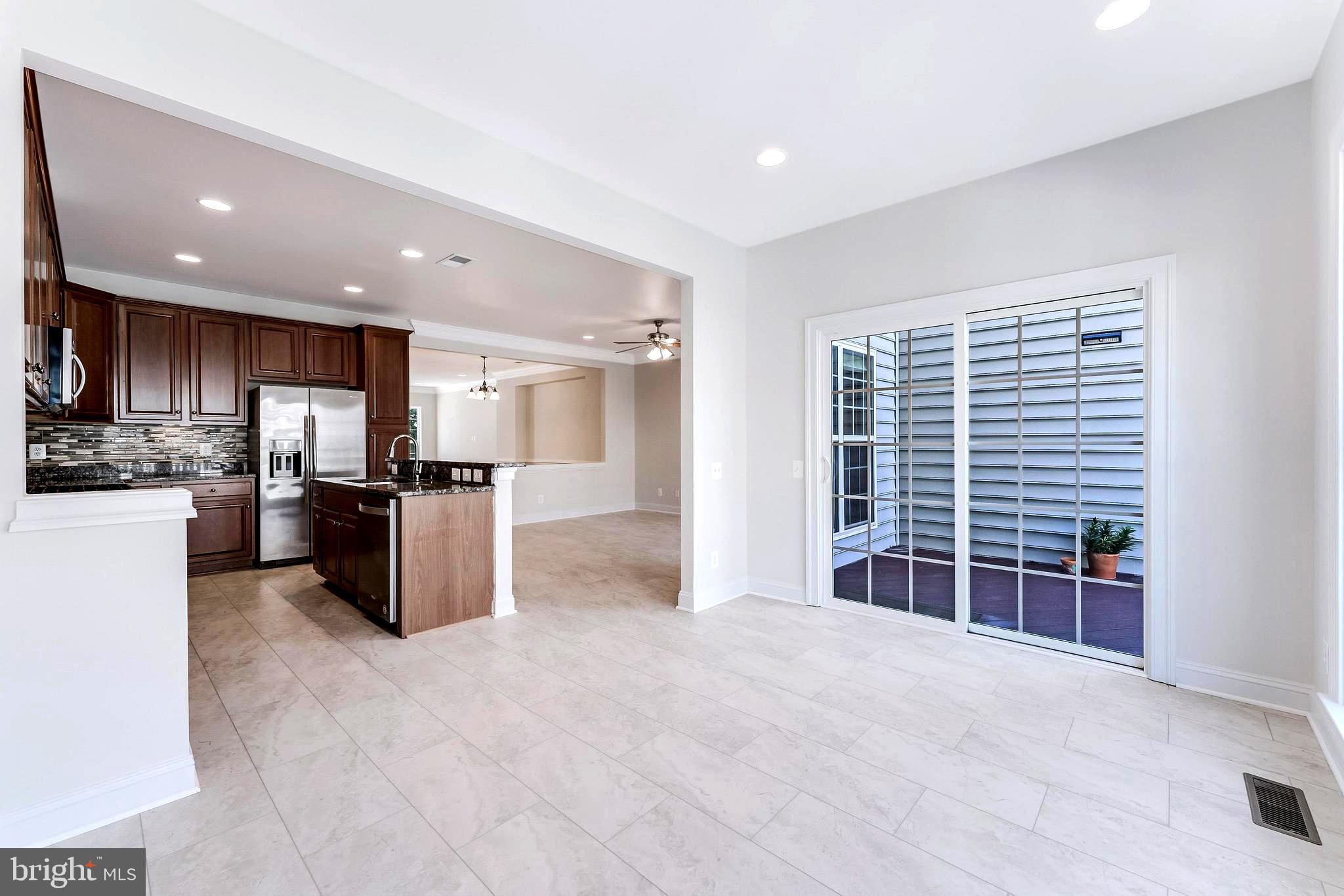 EAST GATE - Residential