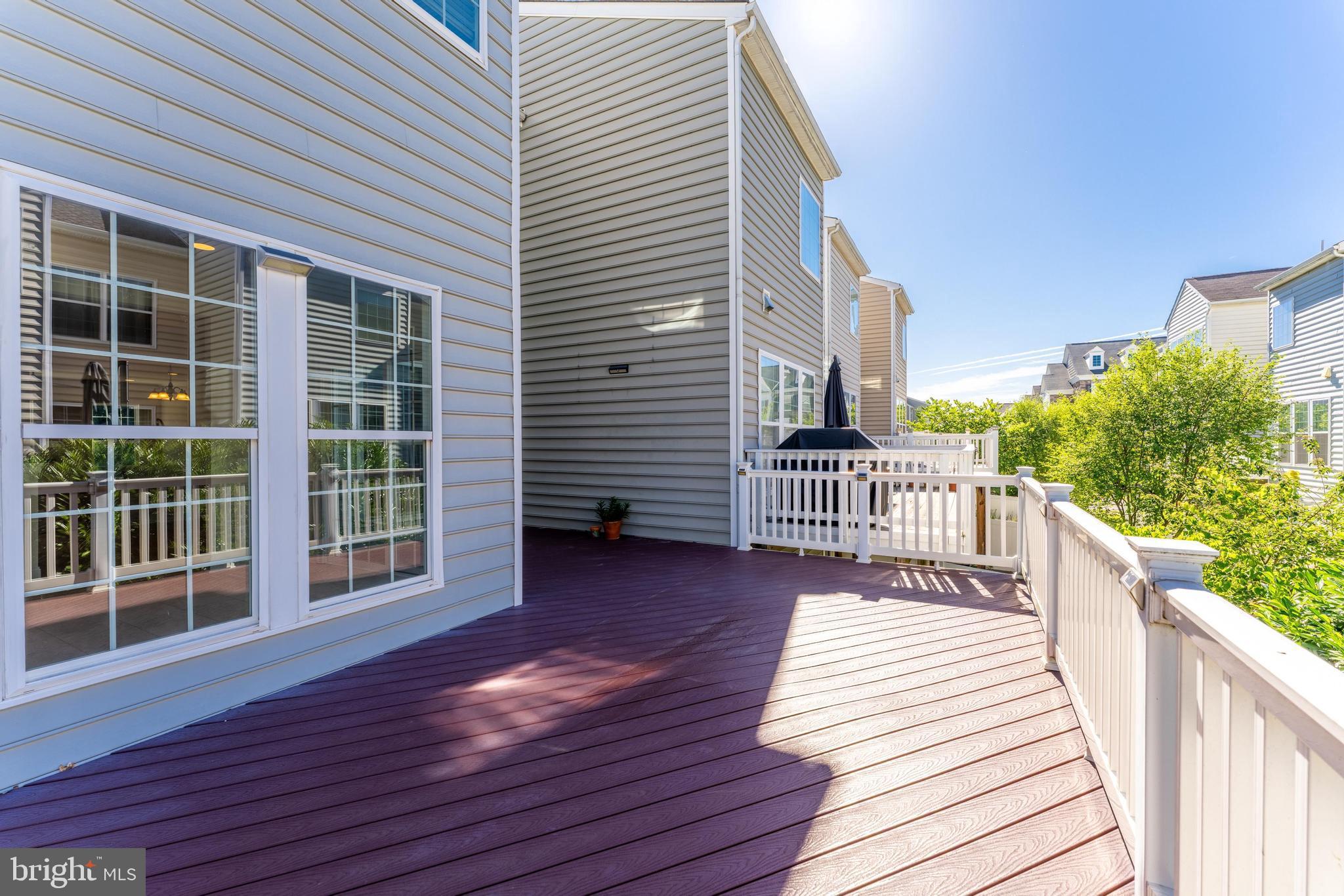 EAST GATE - Residential