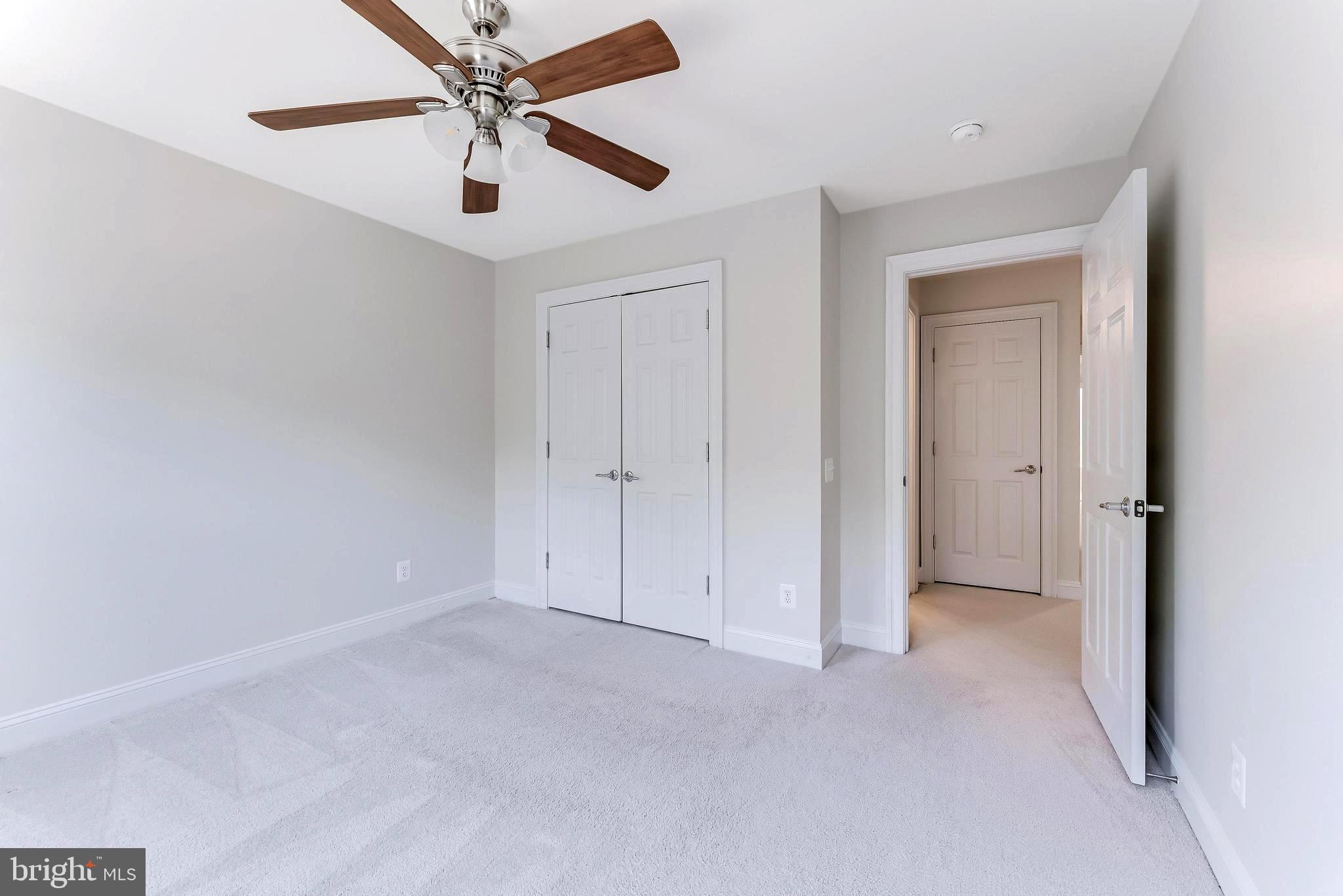 EAST GATE - Residential