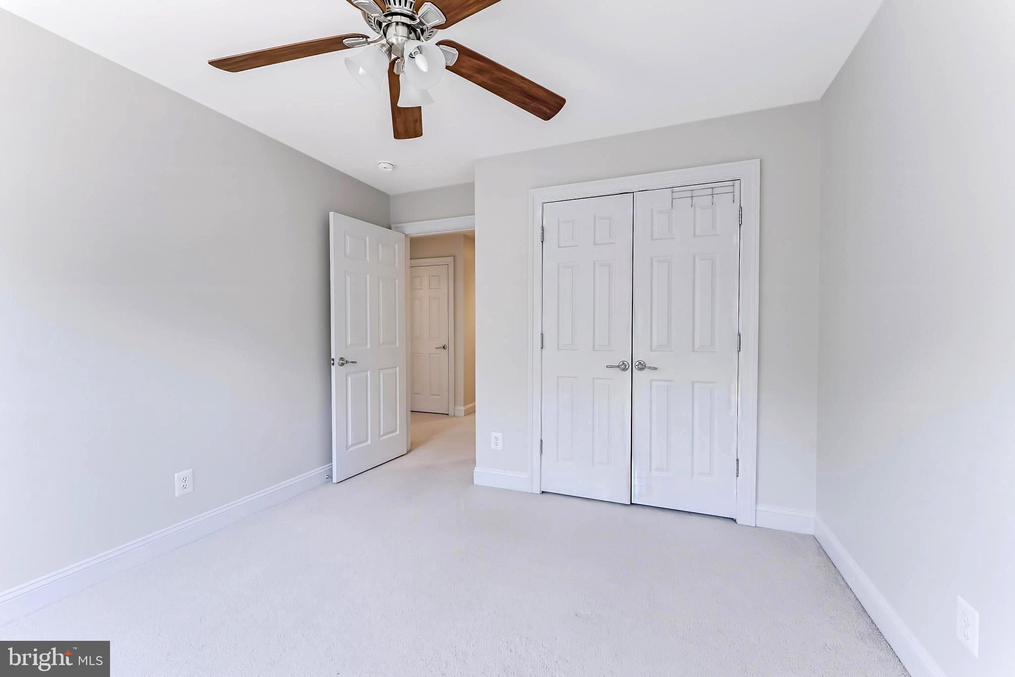 EAST GATE - Residential