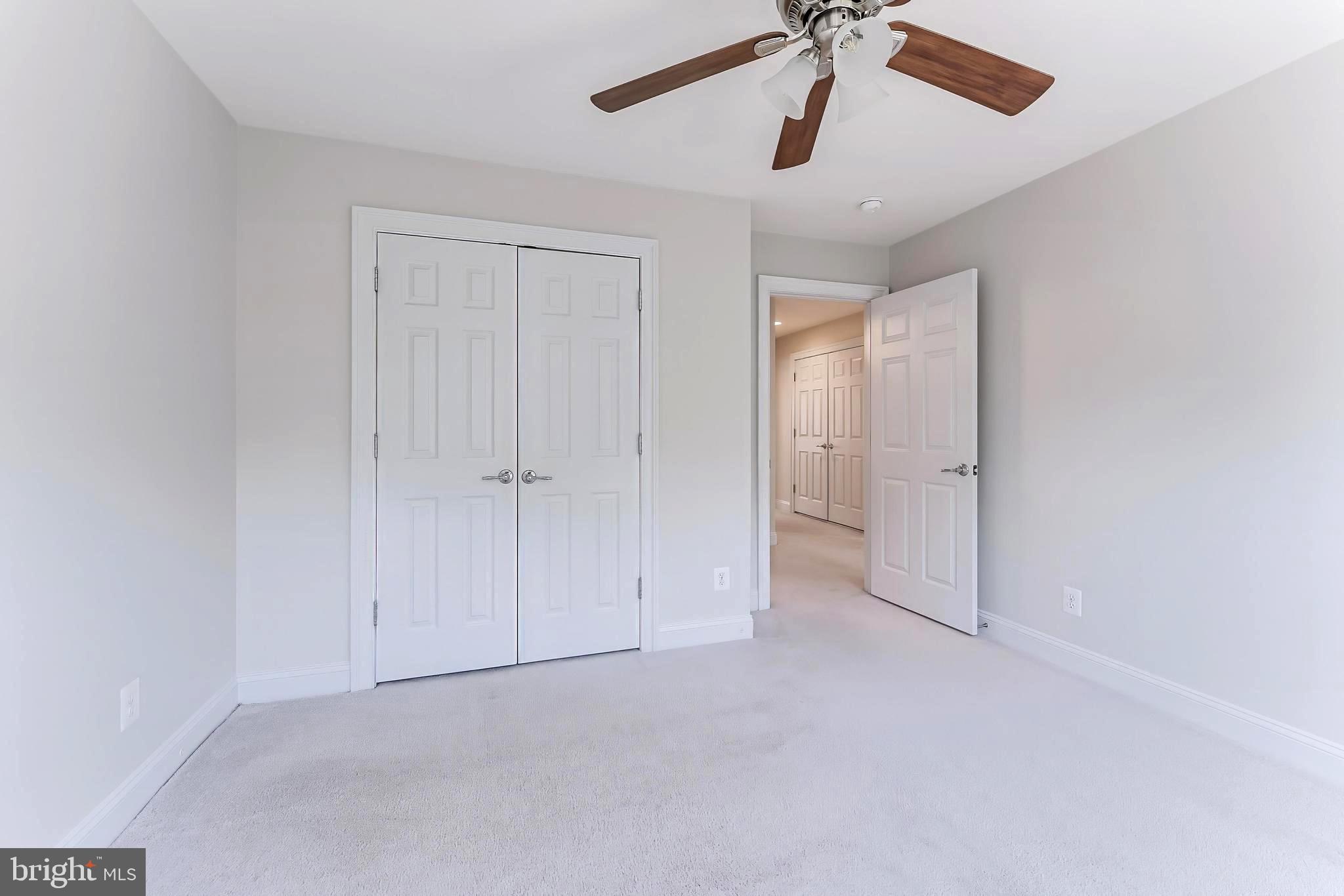 EAST GATE - Residential