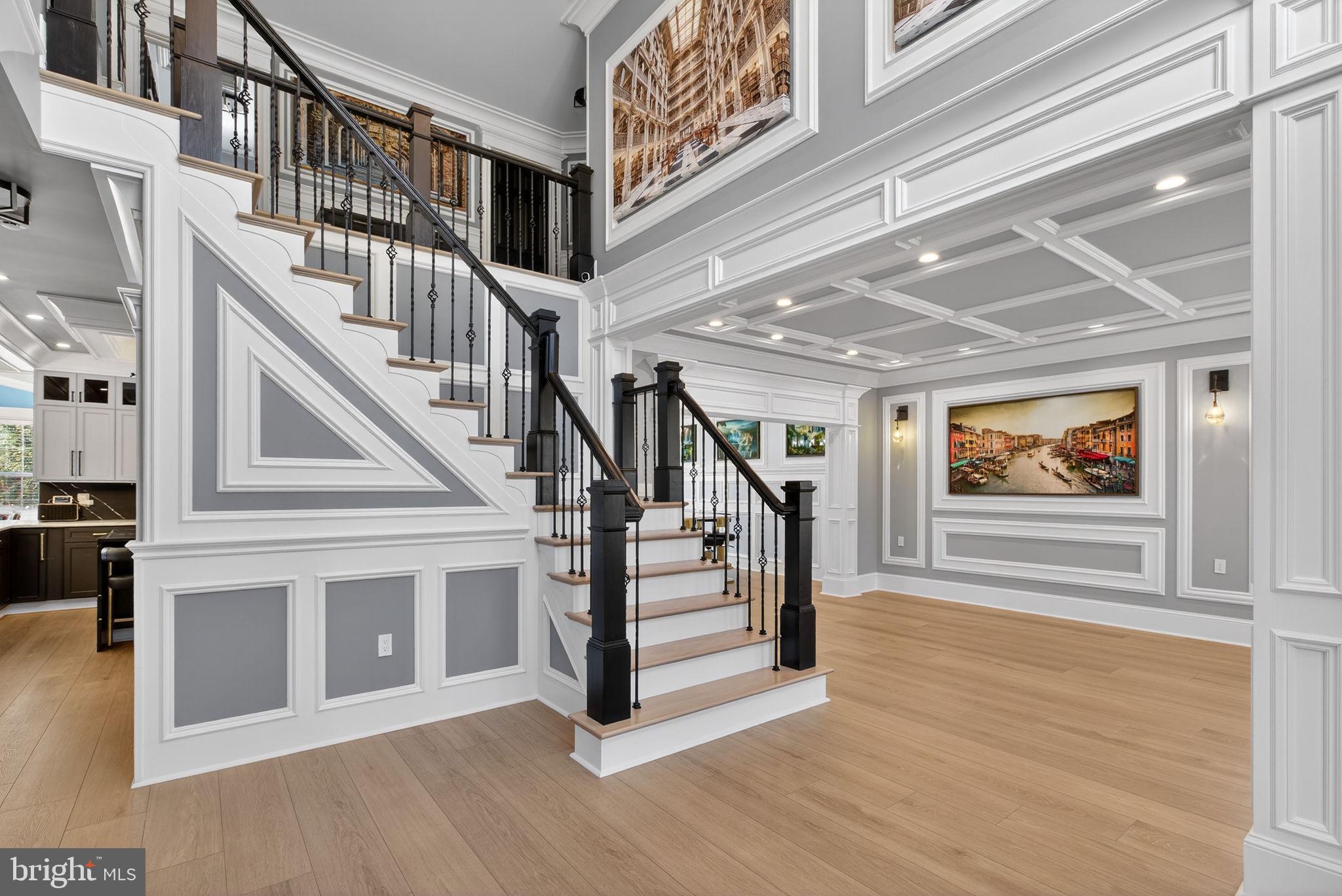 MONTROSE FARMS - Residential
