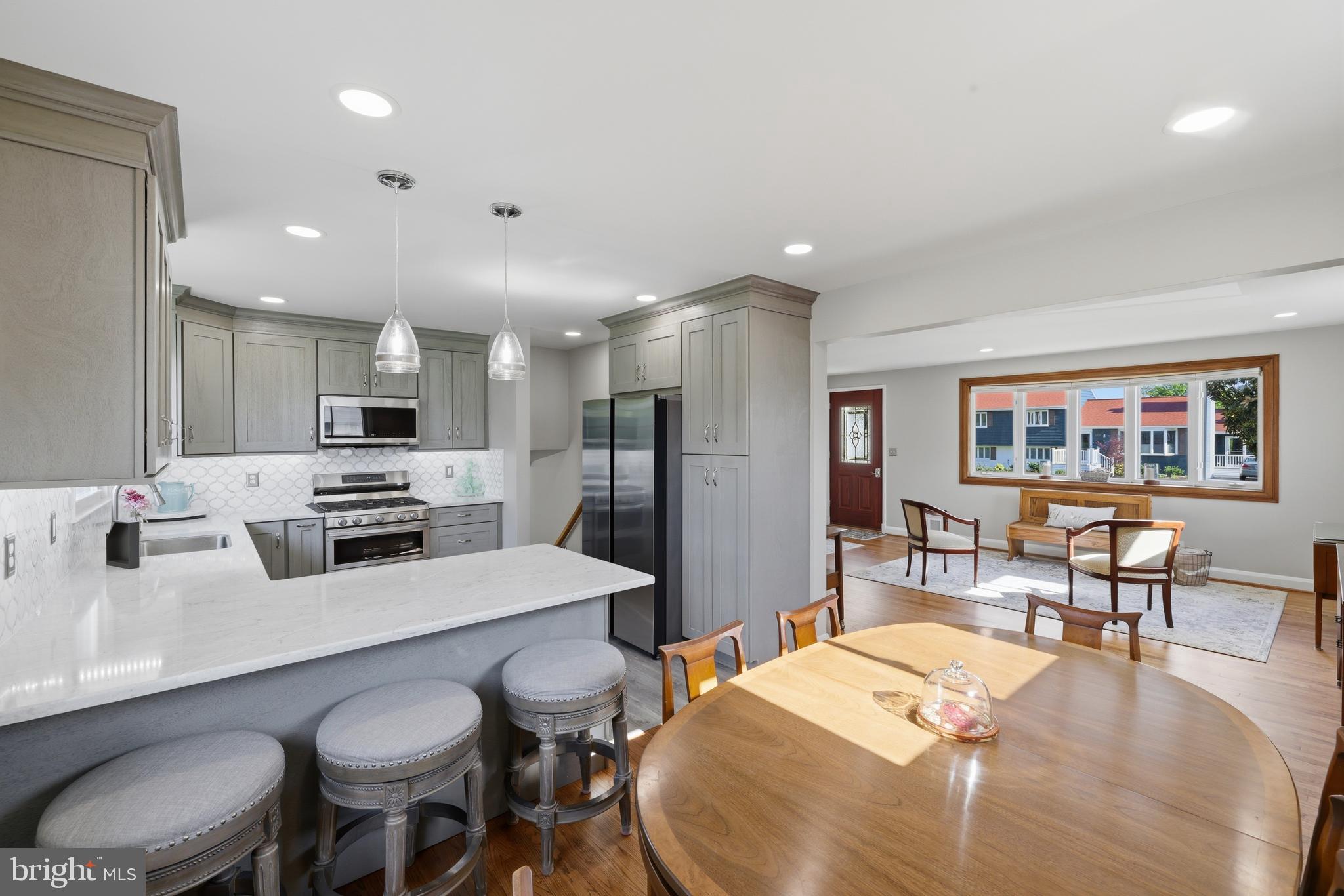 THORNLEIGH - Residential
