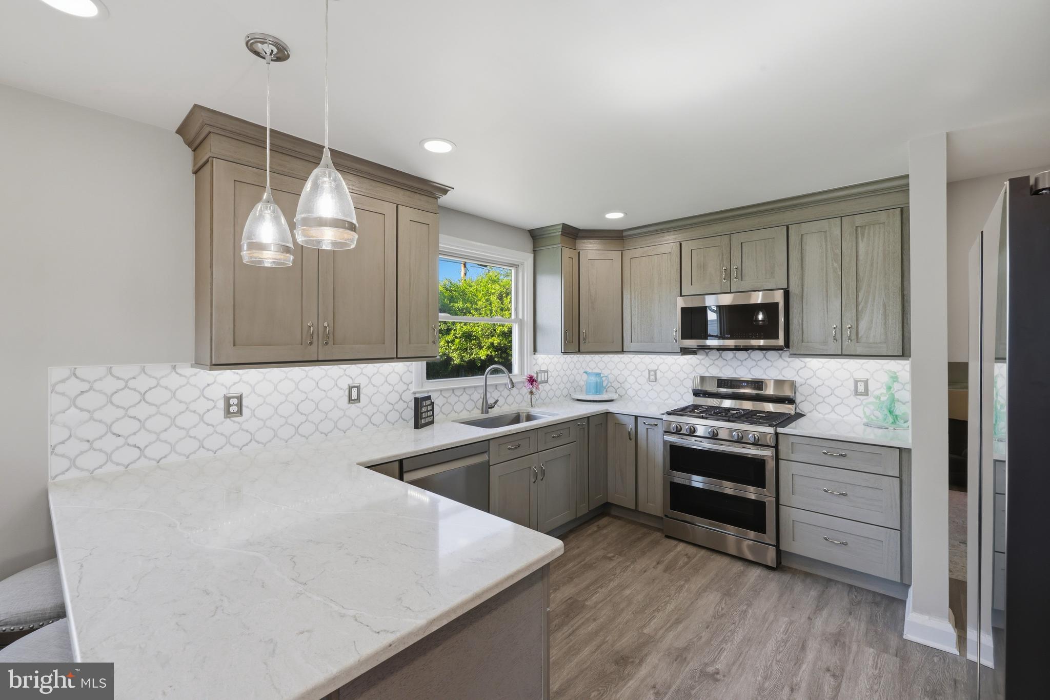 THORNLEIGH - Residential