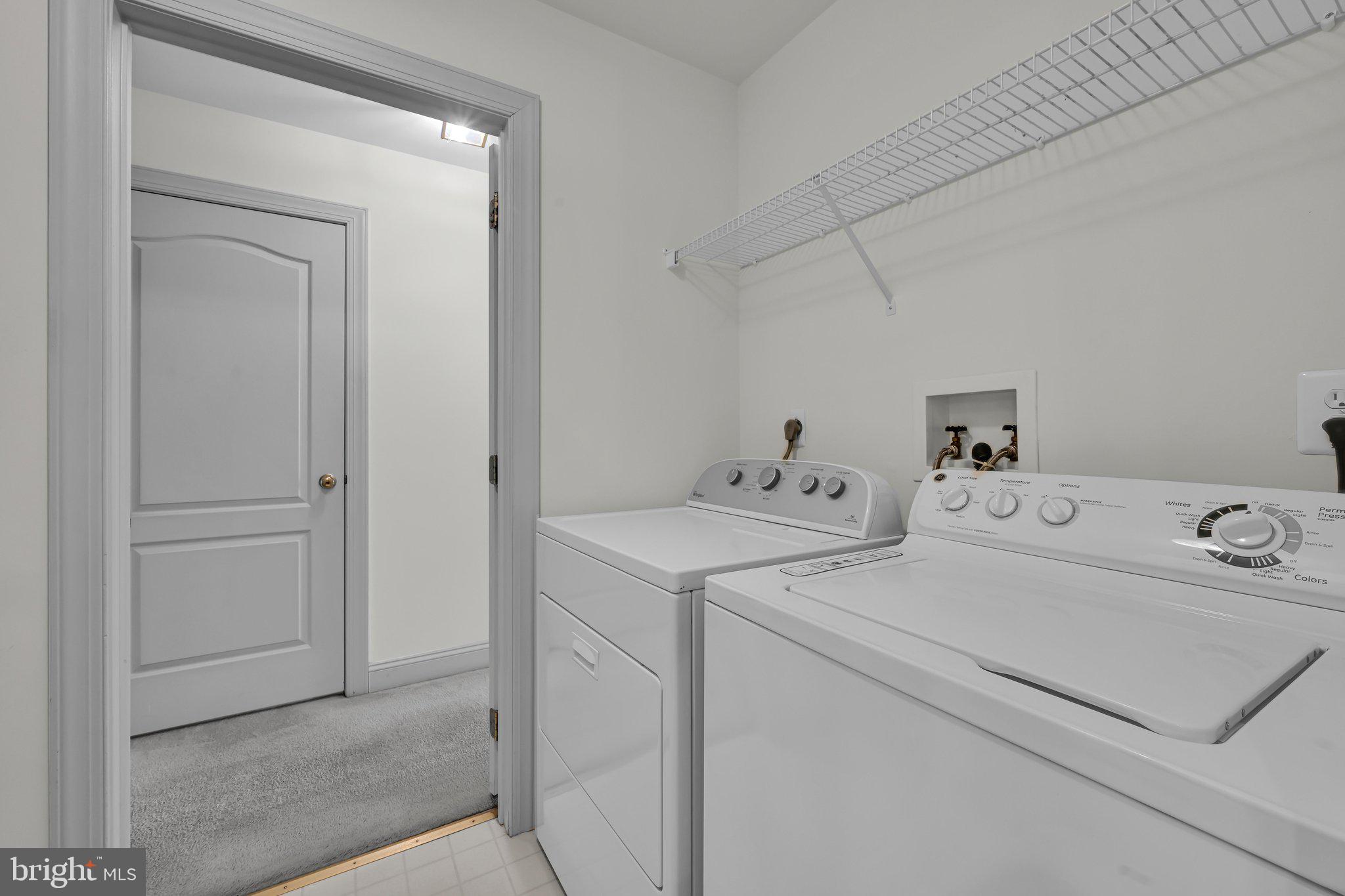 DAYLESFORD ESTATES - Residential