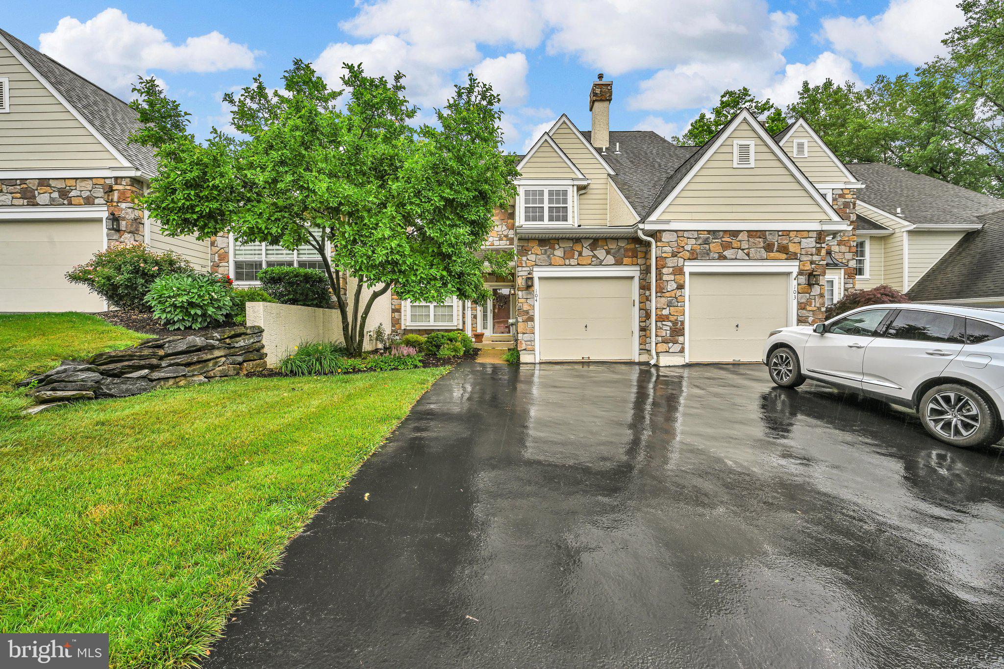 DAYLESFORD ESTATES - Residential