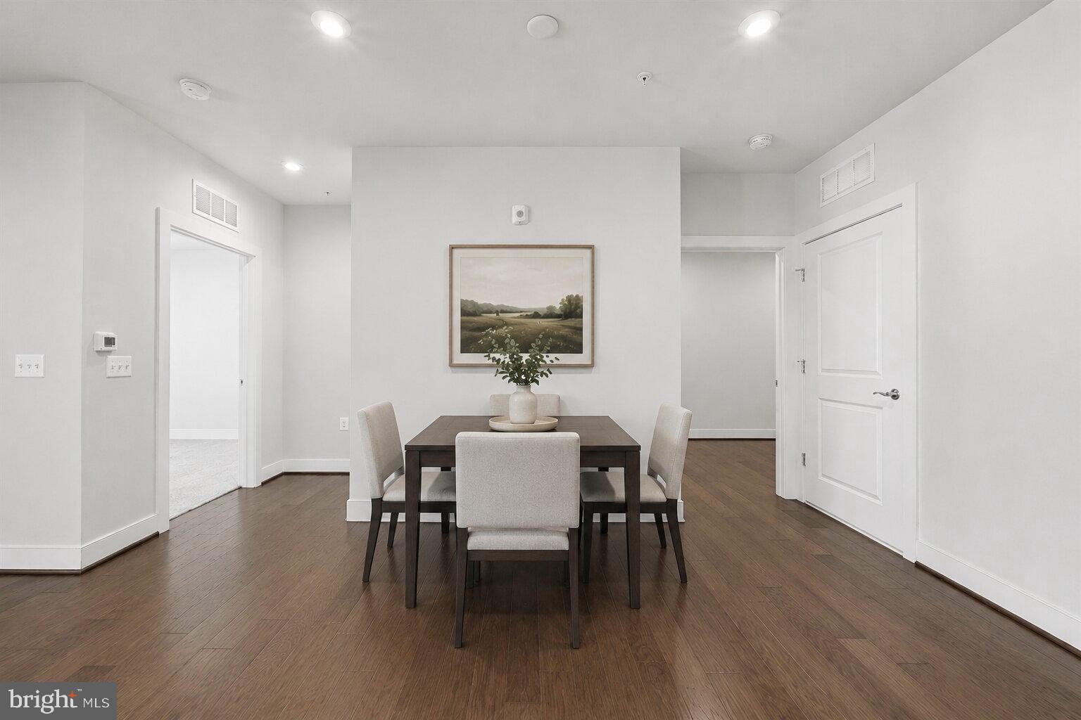 METROPARK AT ARROWBROOK - Residential