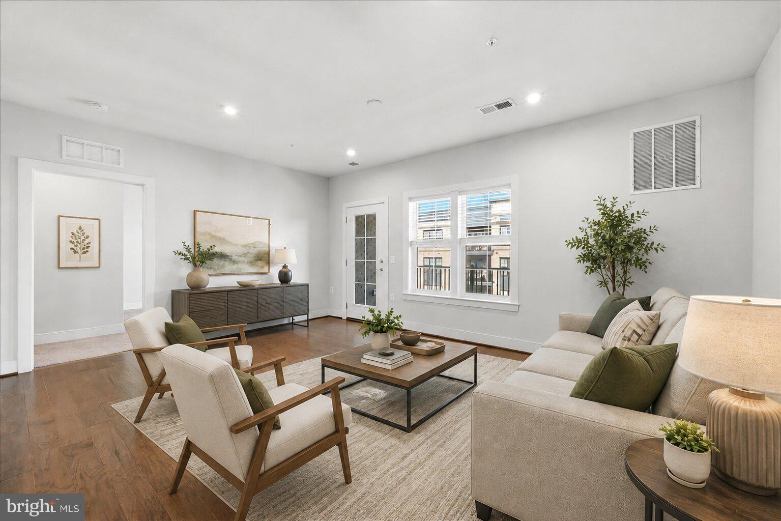 METROPARK AT ARROWBROOK - Residential