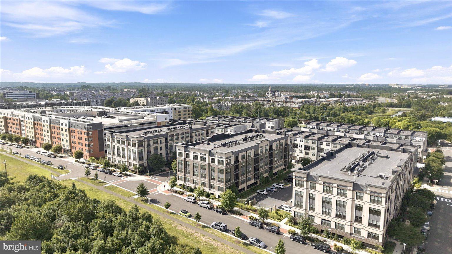 METROPARK AT ARROWBROOK - Residential