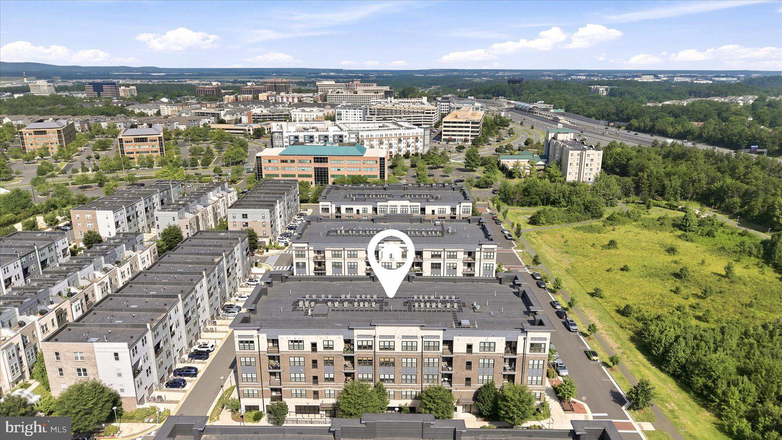 METROPARK AT ARROWBROOK - Residential