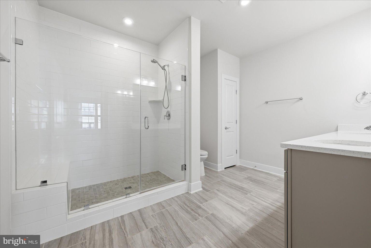 METROPARK AT ARROWBROOK - Residential