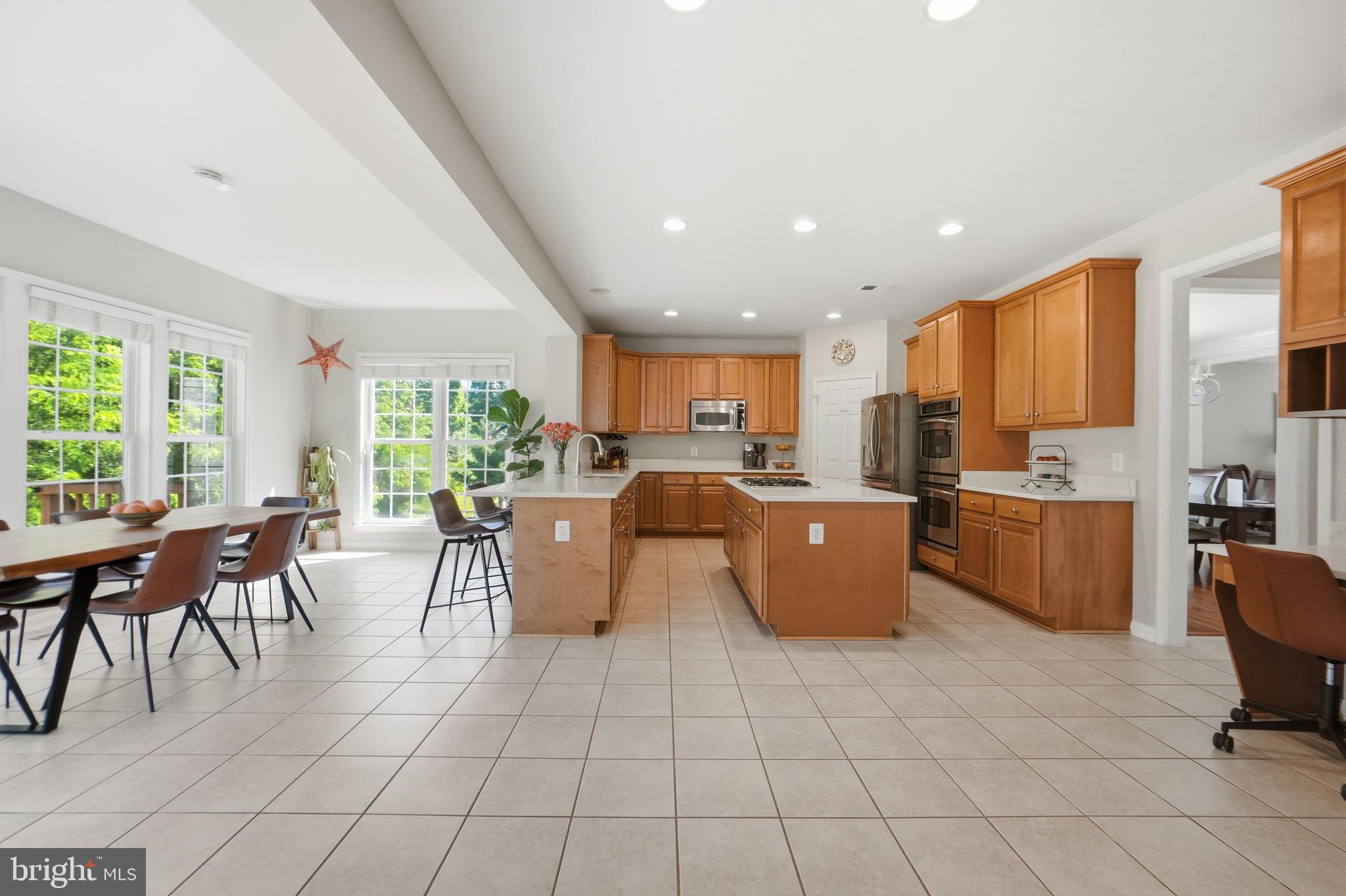 RIDINGS AT BLUE SPRINGS - Residential