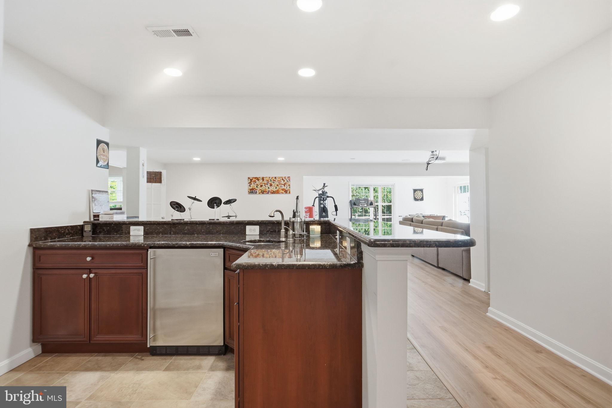 RIDINGS AT BLUE SPRINGS - Residential