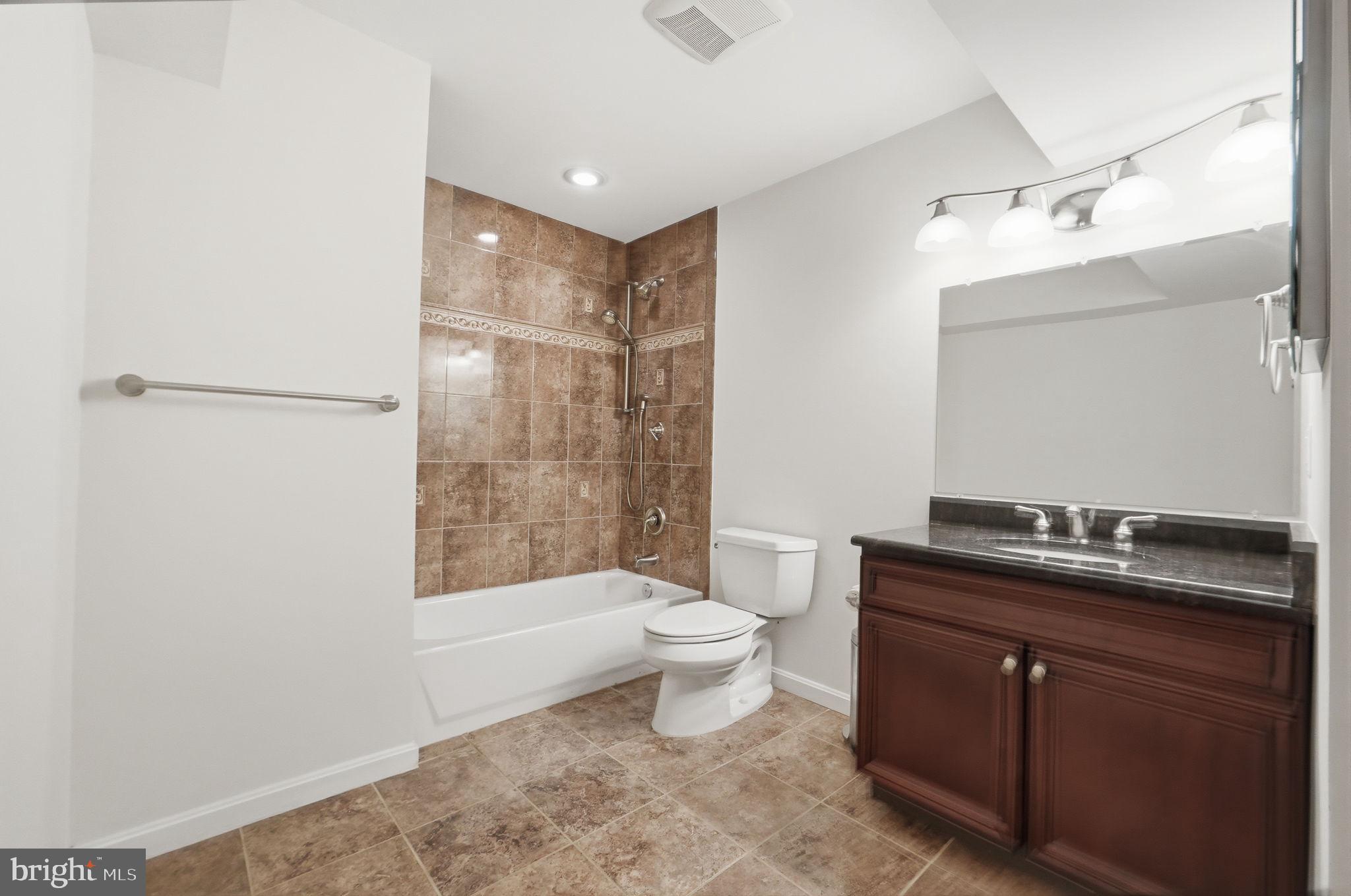 RIDINGS AT BLUE SPRINGS - Residential