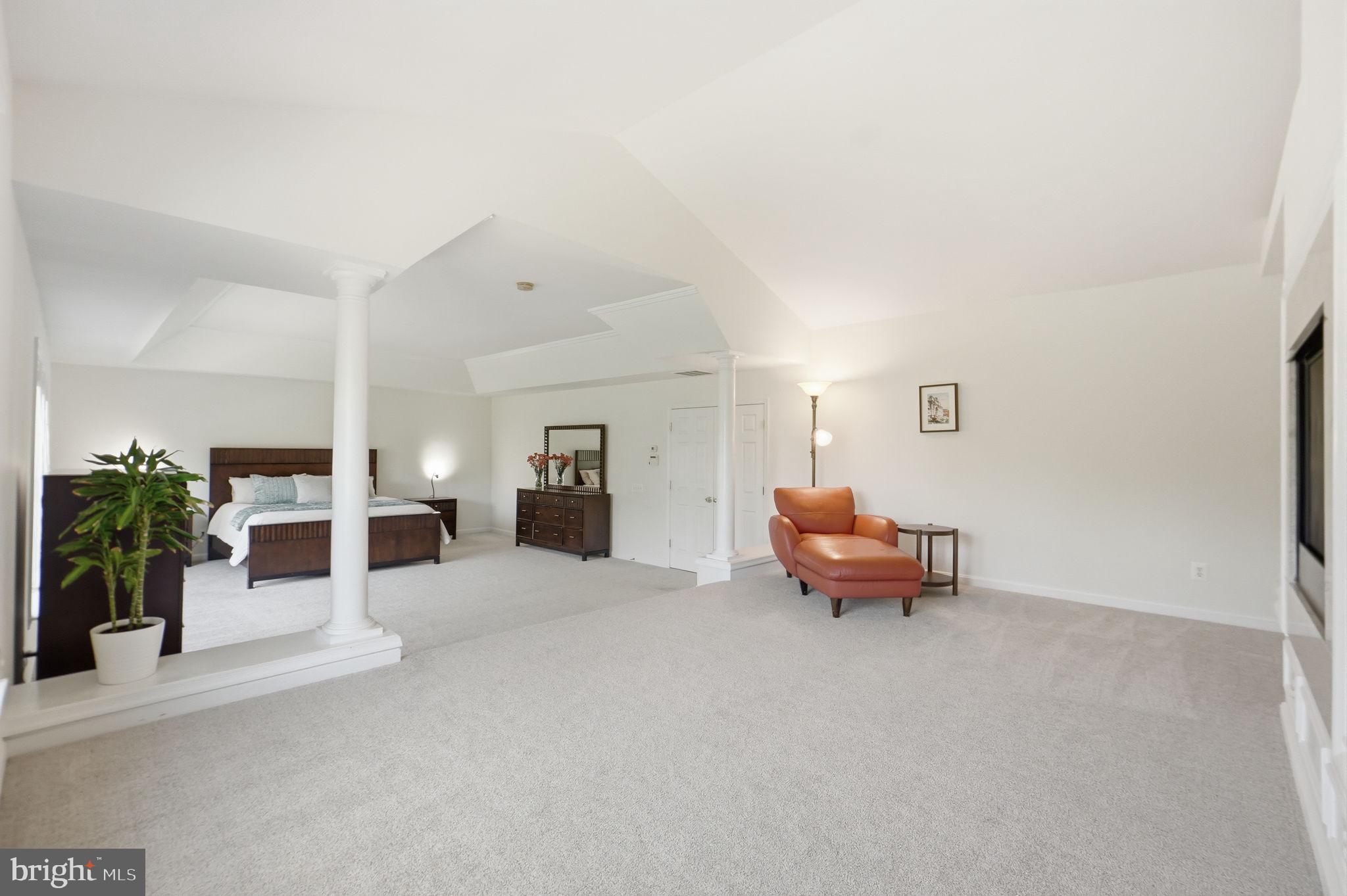 RIDINGS AT BLUE SPRINGS - Residential