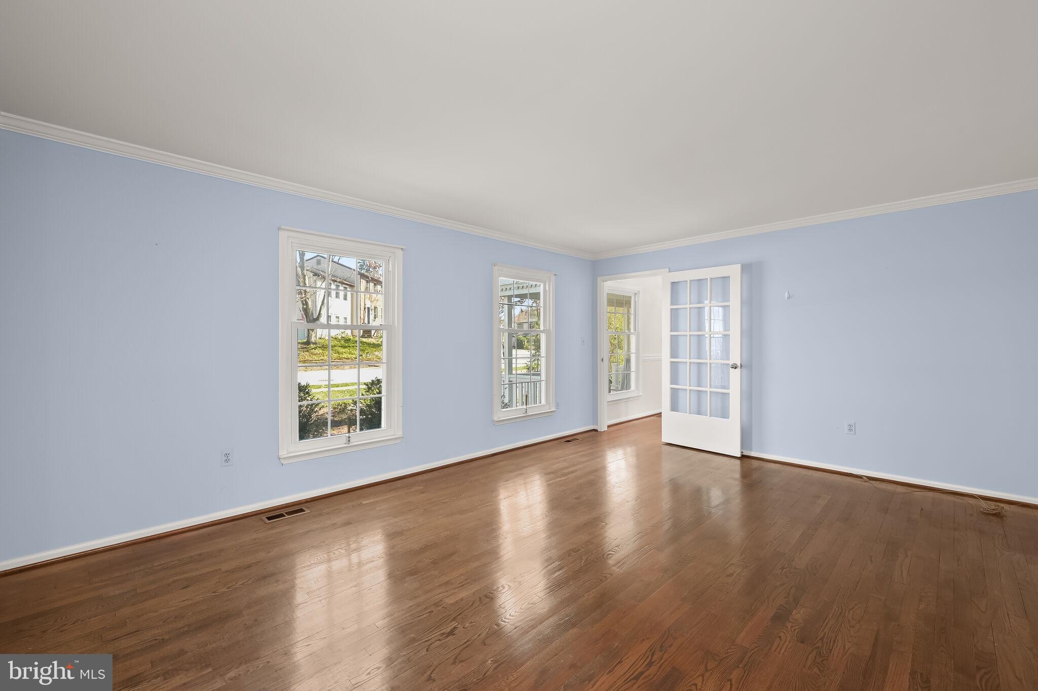 VILLAGE OF OWEN BROWN - Residential
