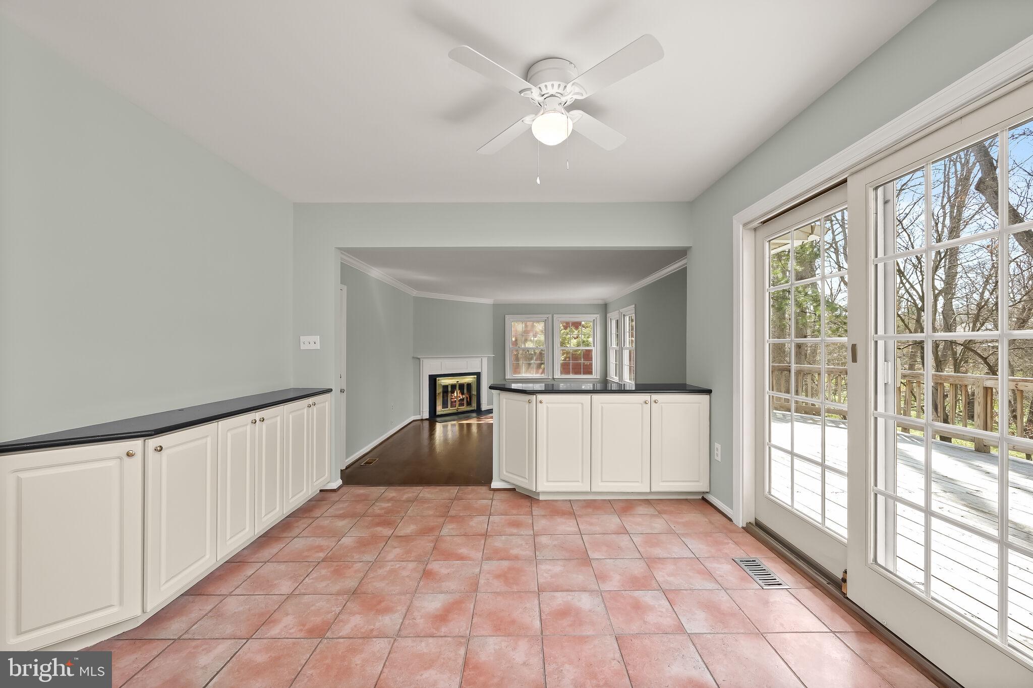 VILLAGE OF OWEN BROWN - Residential