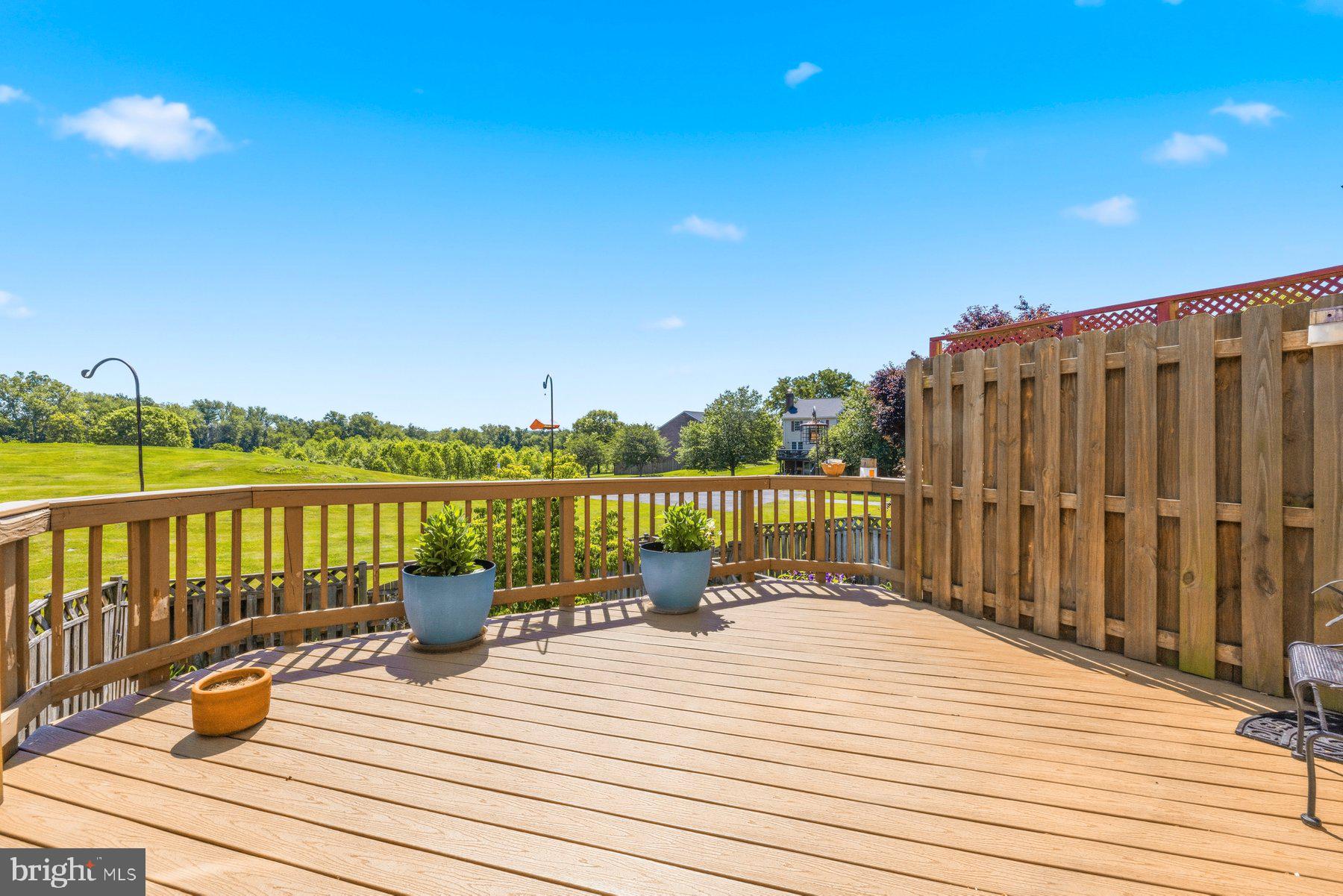 WATERSIDE - Residential