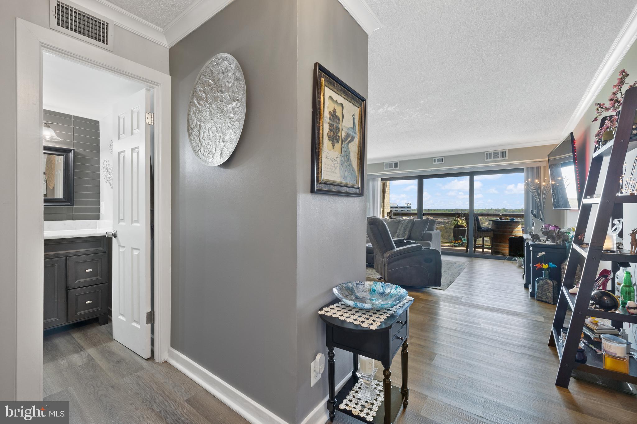 WATERGATE AT LANDMARK - Residential