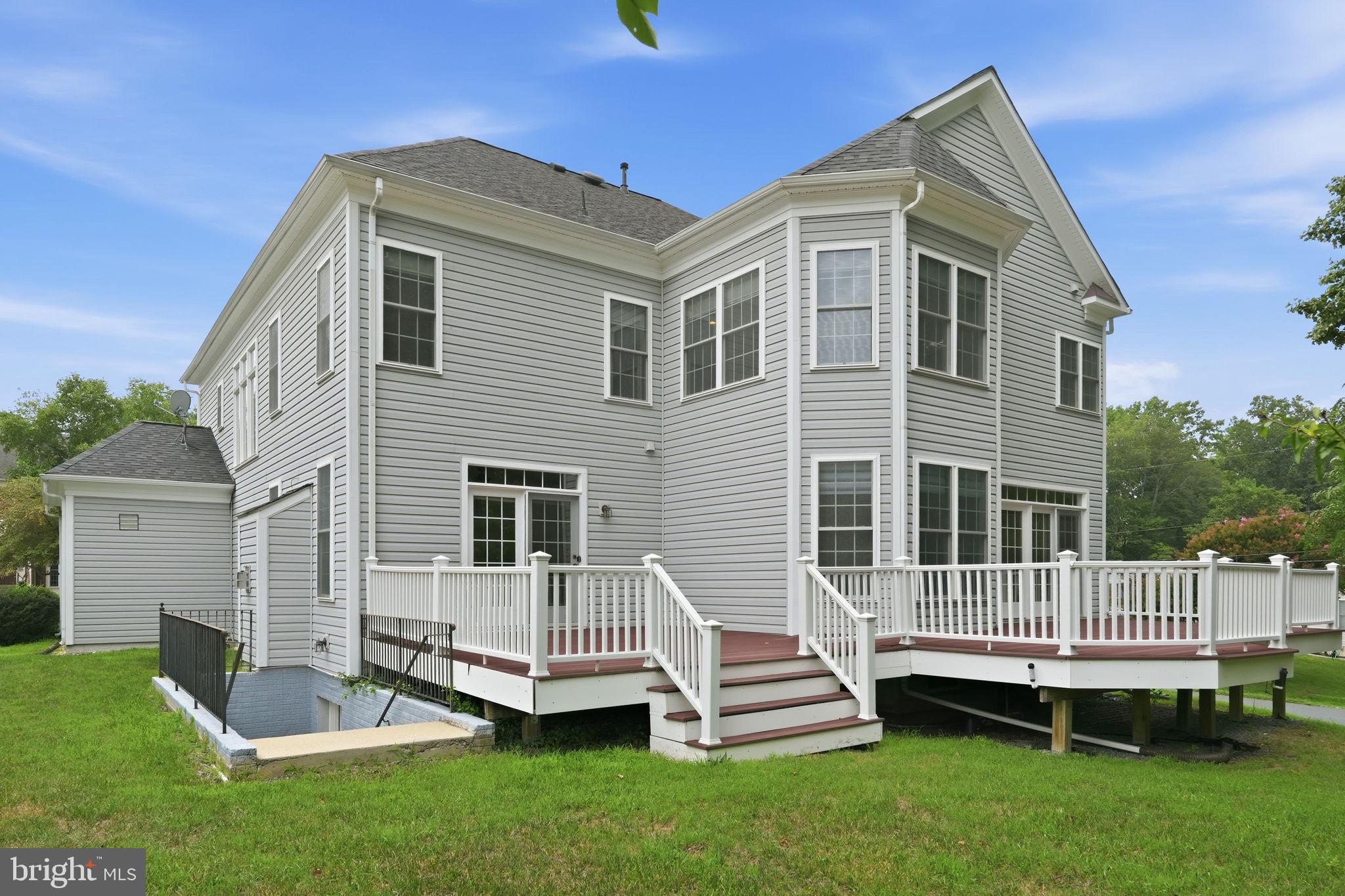 BROAD CREEK LANDING - Residential