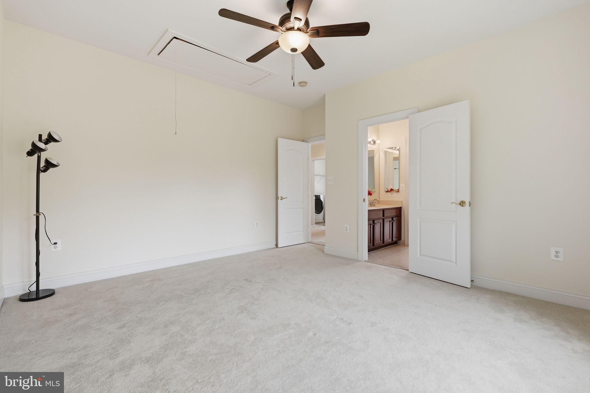 BROAD CREEK LANDING - Residential