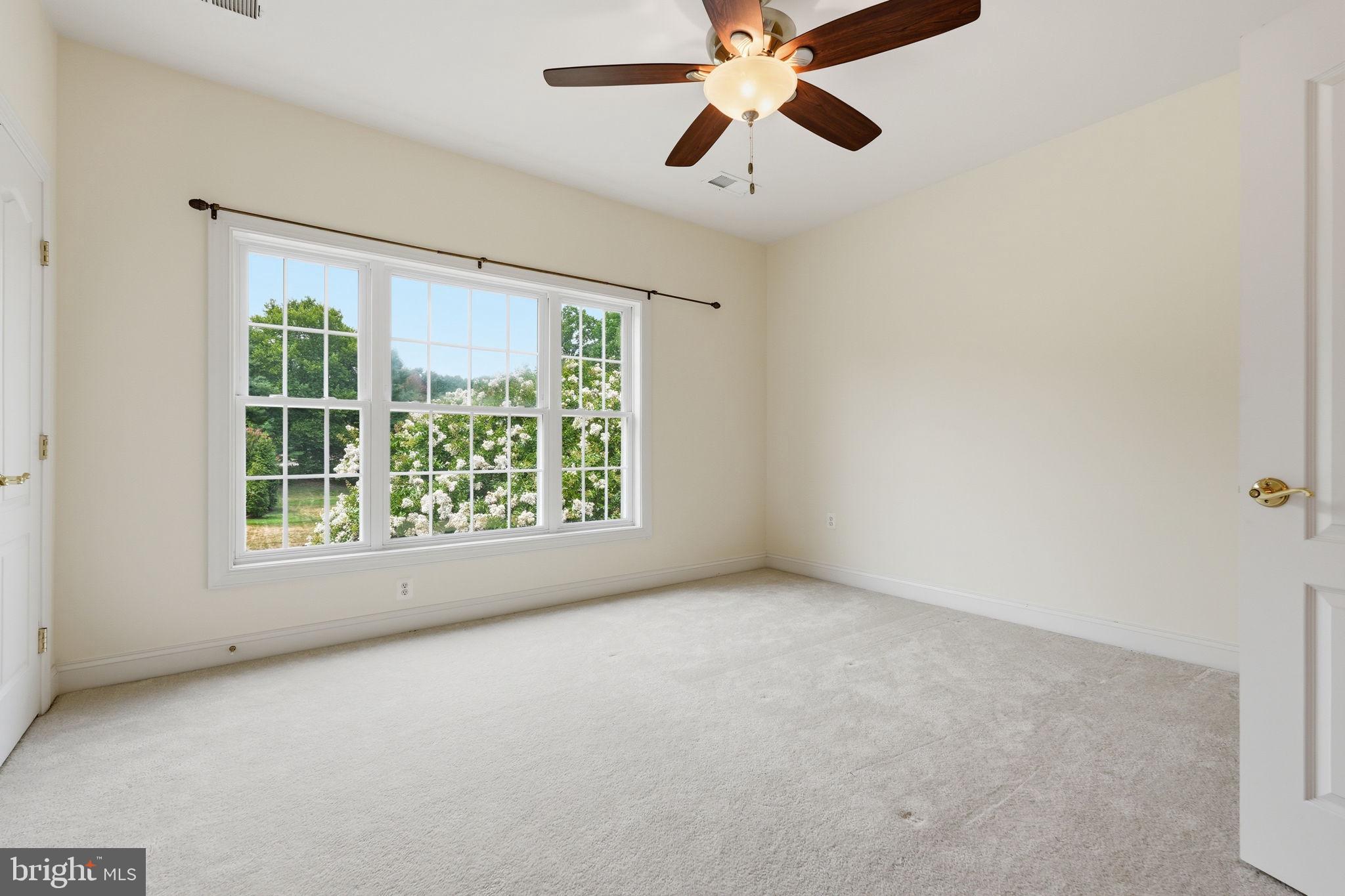 BROAD CREEK LANDING - Residential