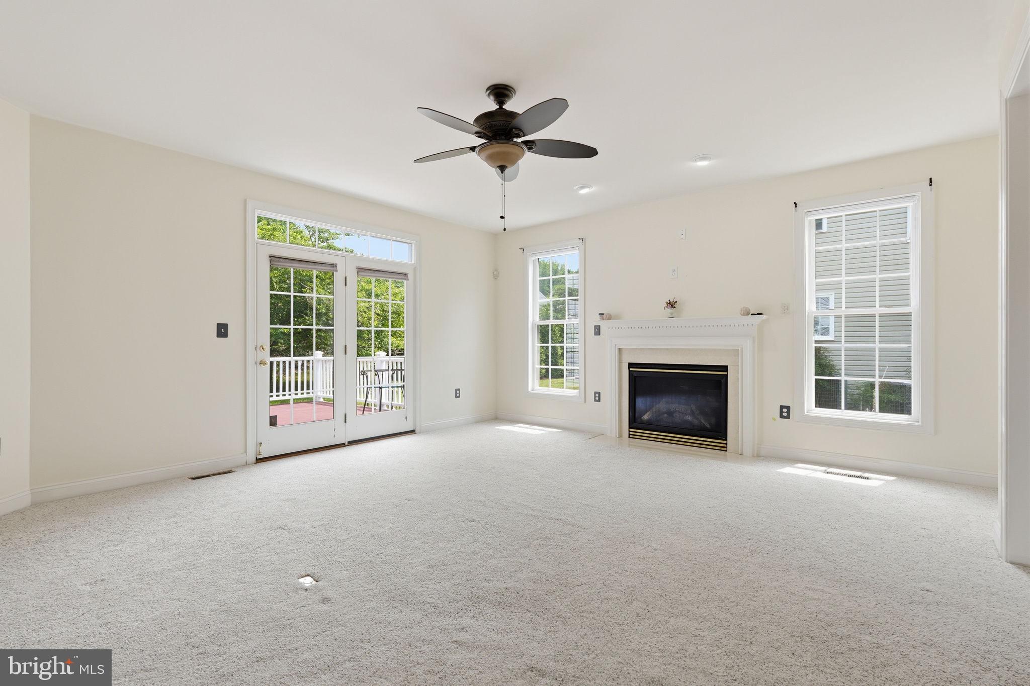 BROAD CREEK LANDING - Residential