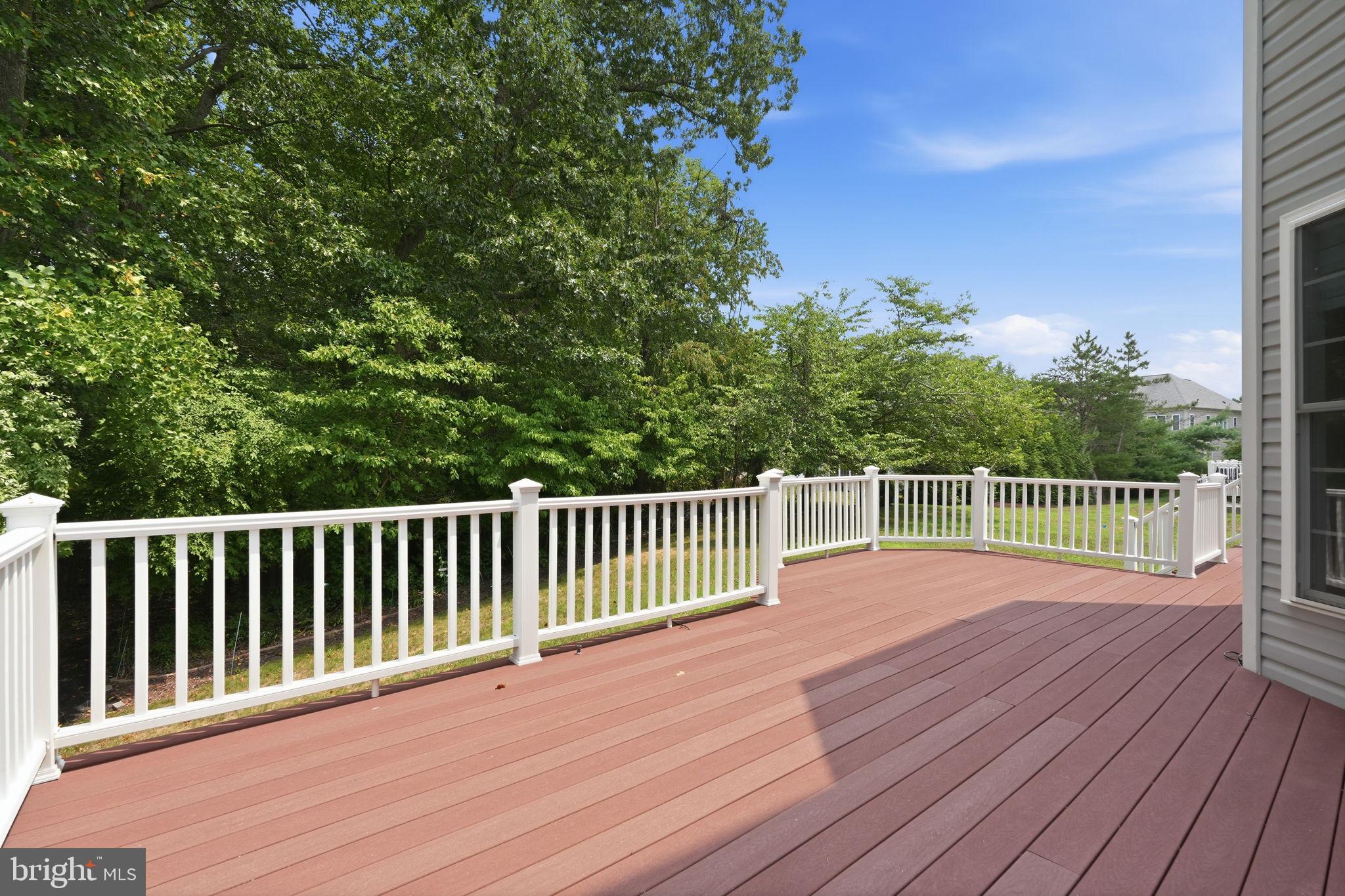 BROAD CREEK LANDING - Residential