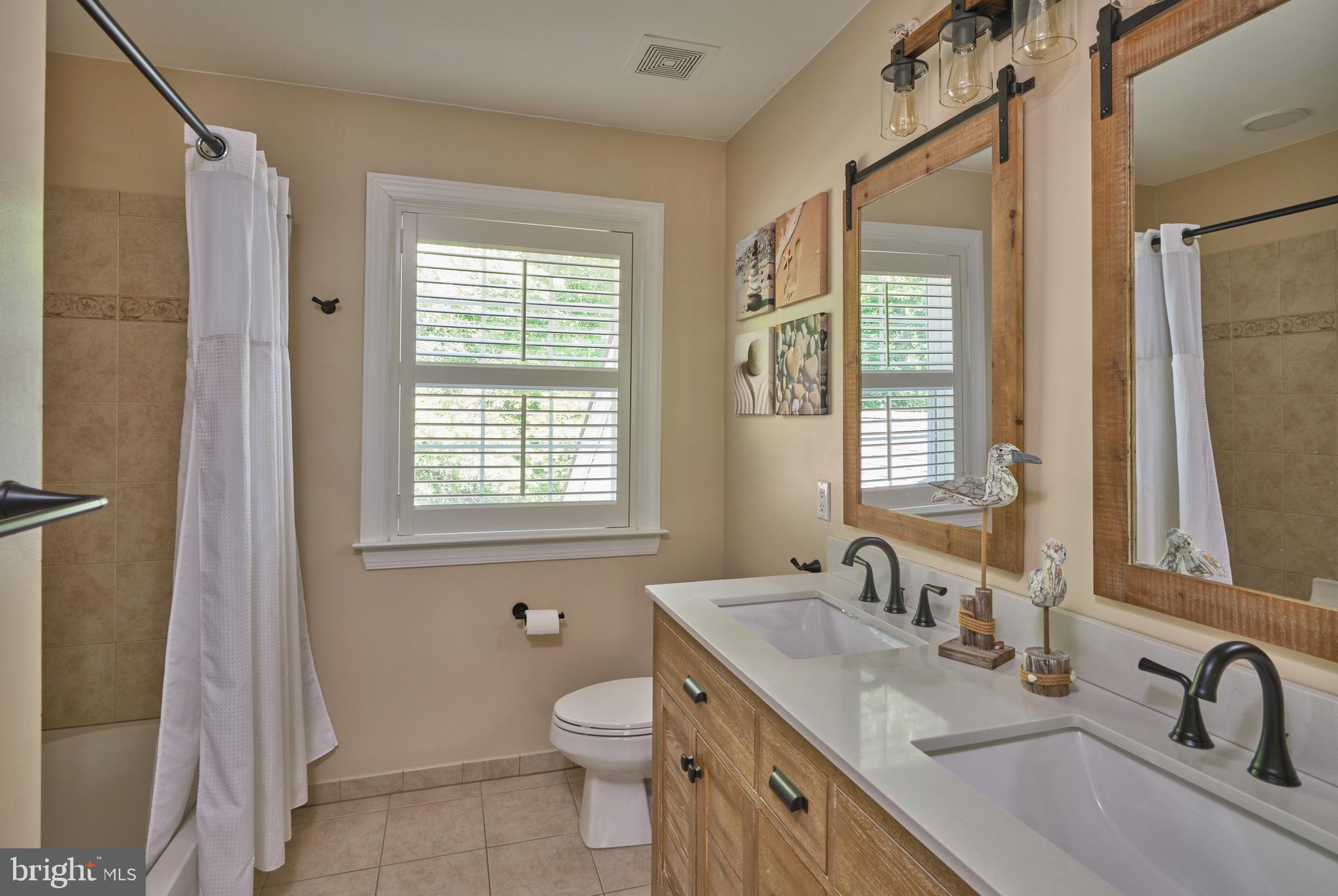 WINDSOR SQUARE - Residential