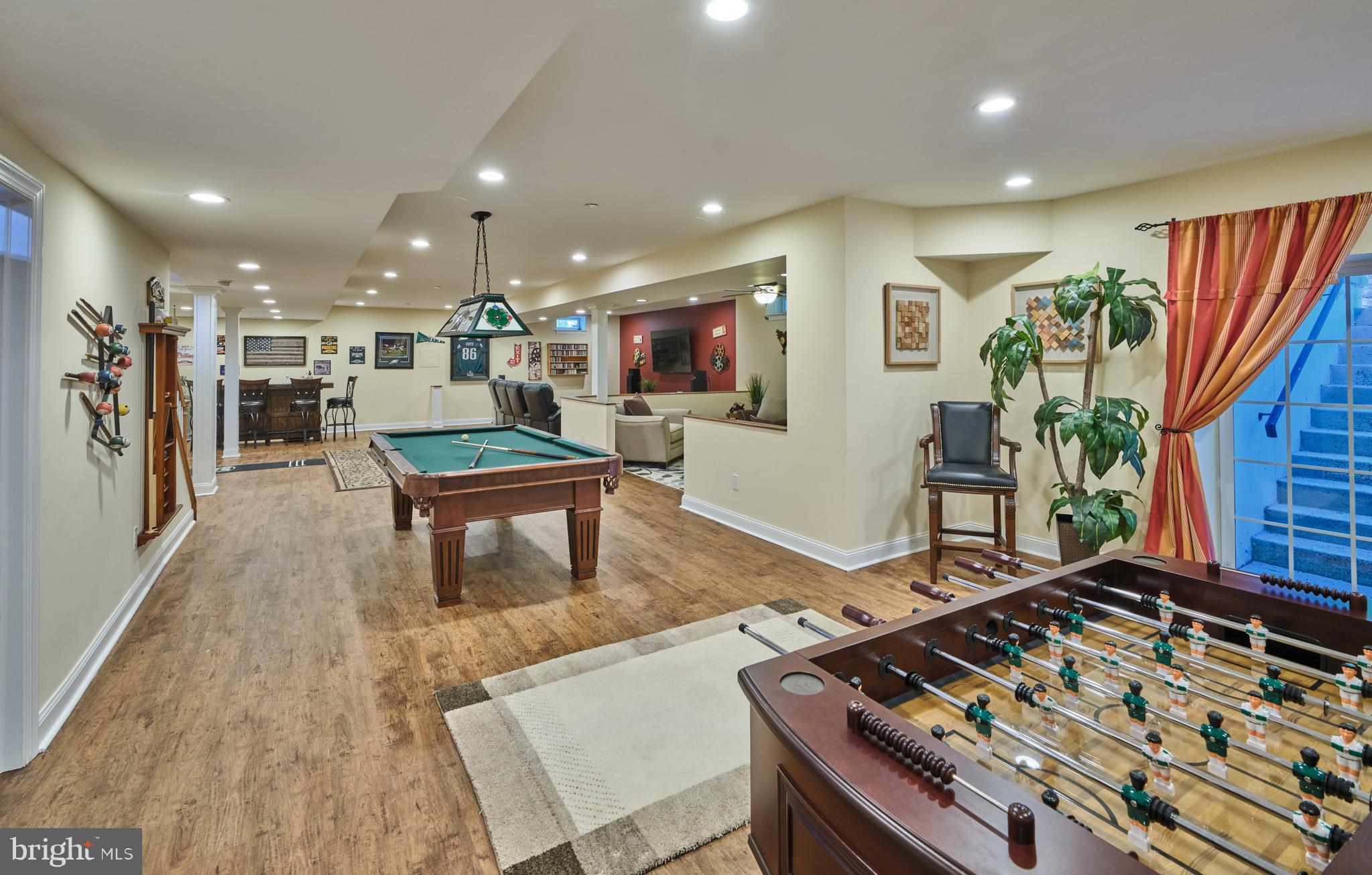 WINDSOR SQUARE - Residential