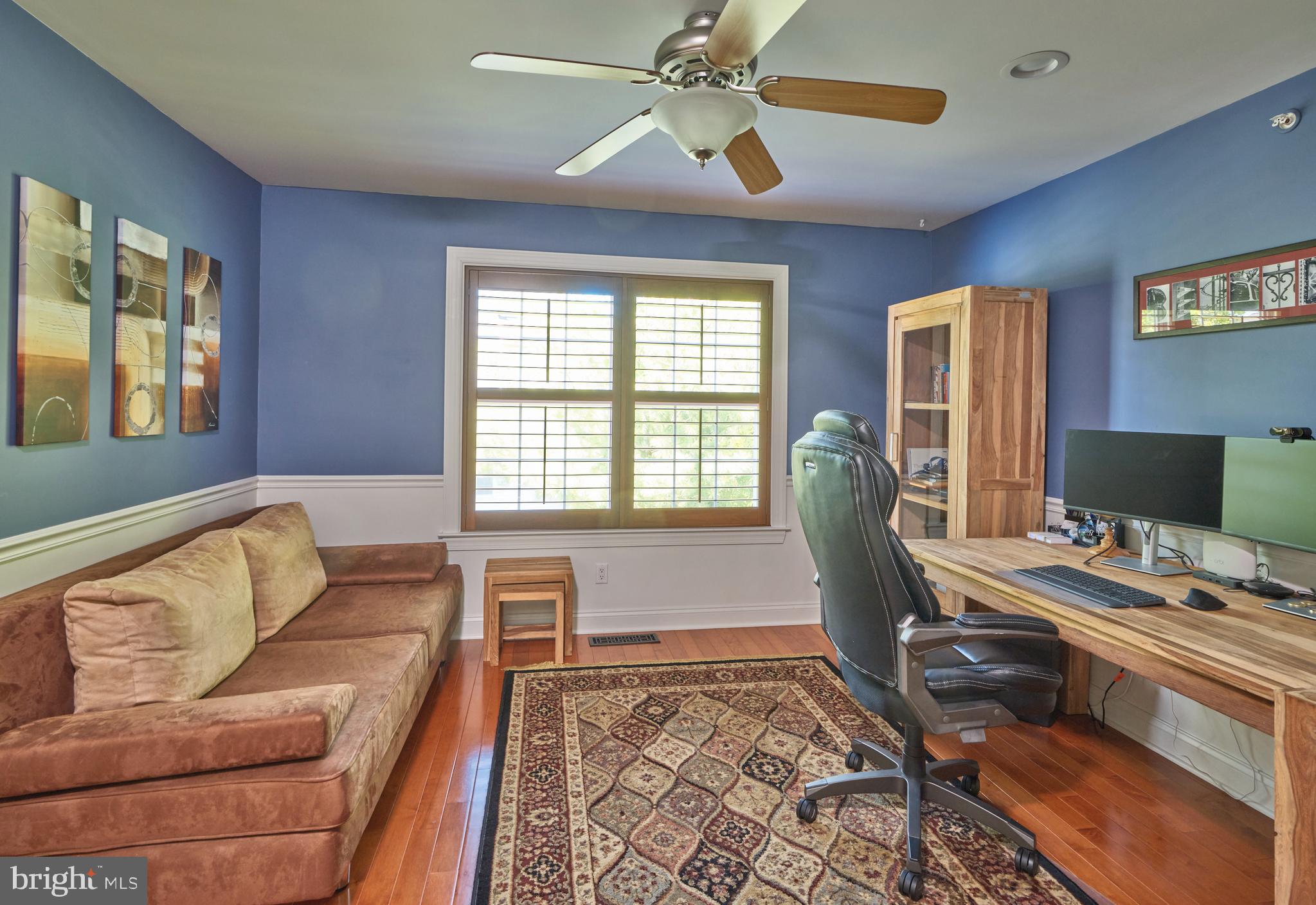 WINDSOR SQUARE - Residential
