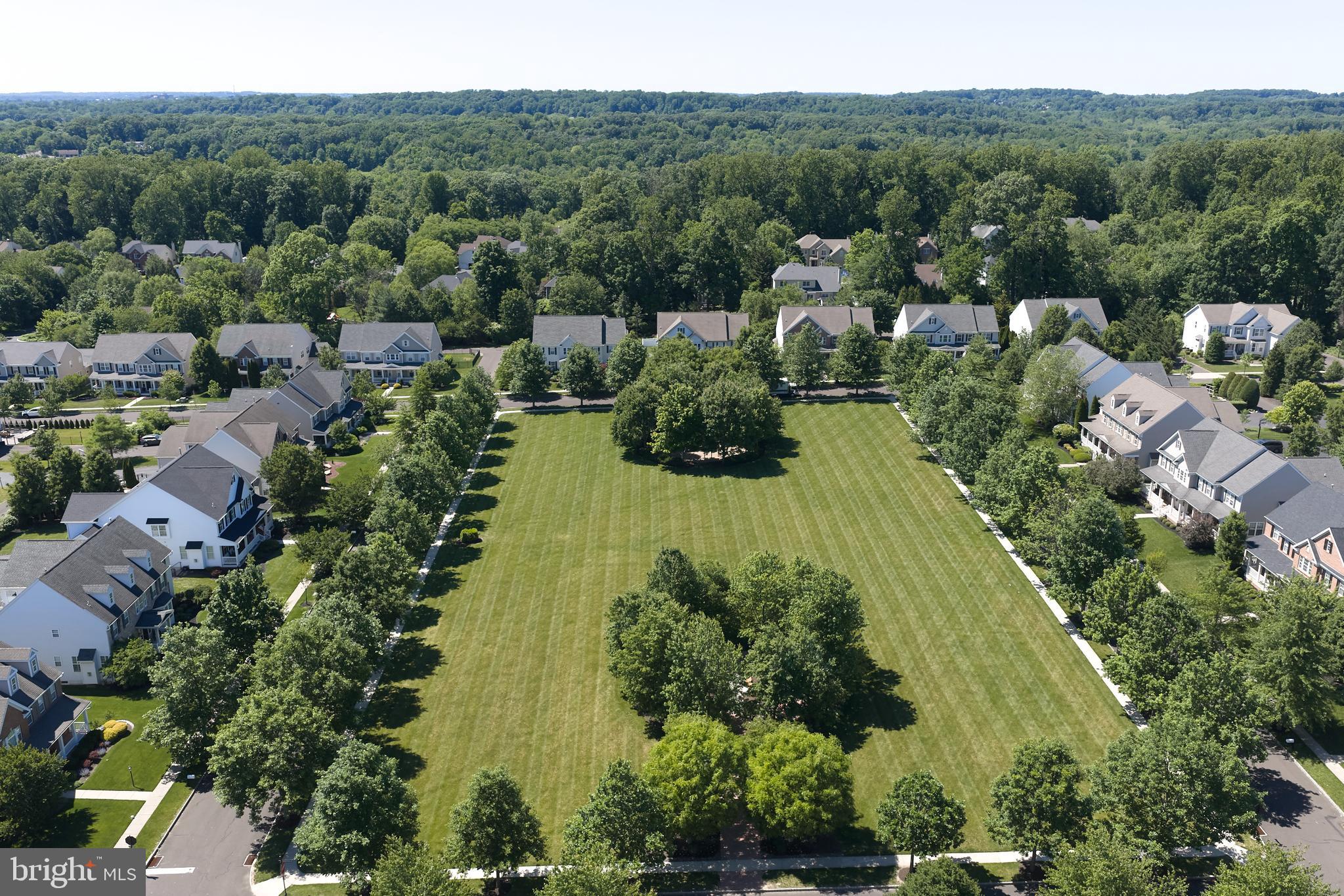 WINDSOR SQUARE - Residential