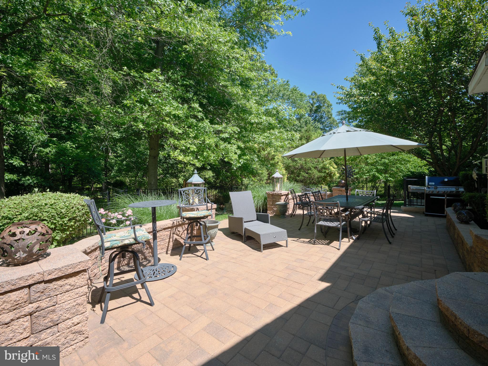 WINDSOR SQUARE - Residential