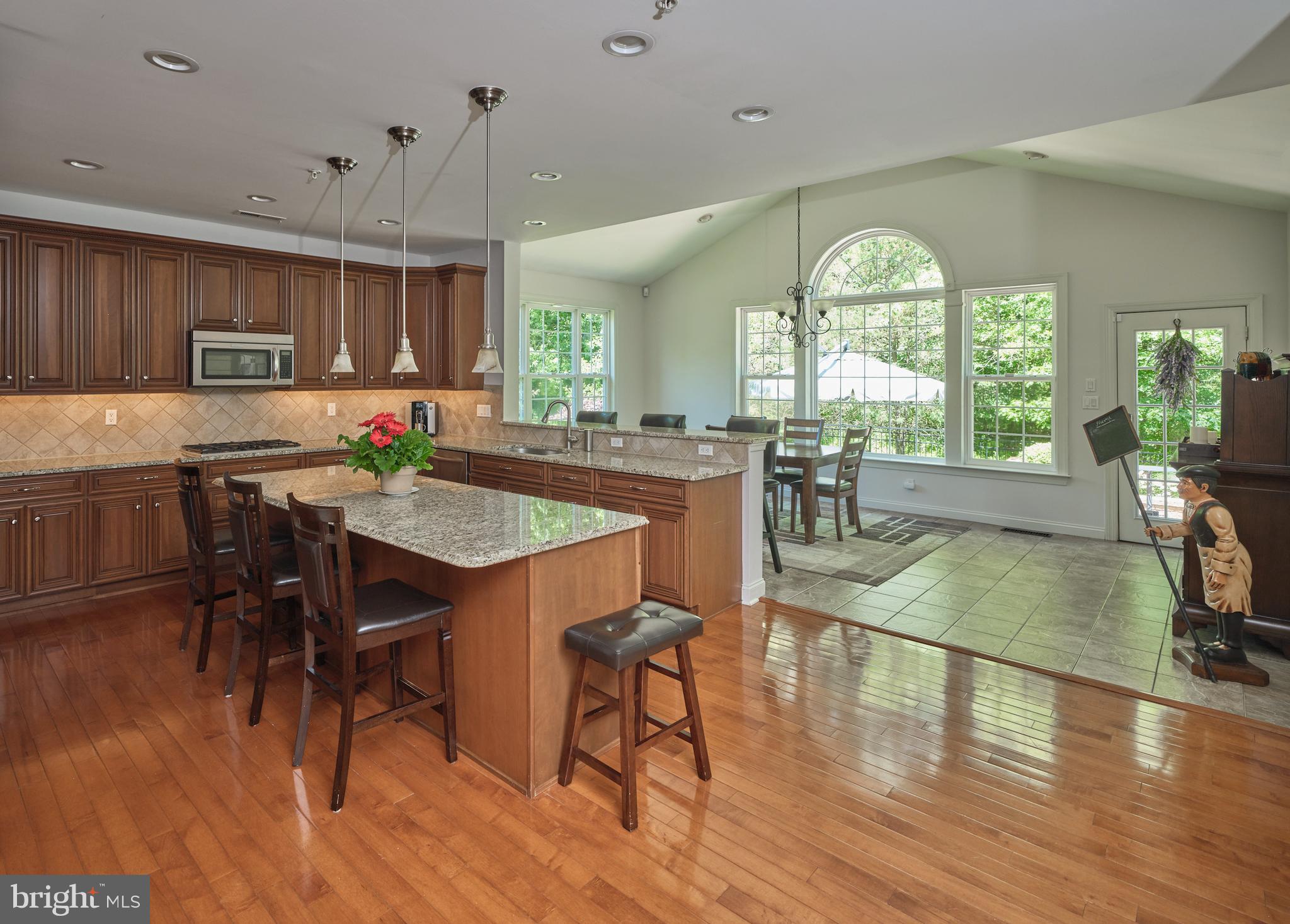 WINDSOR SQUARE - Residential