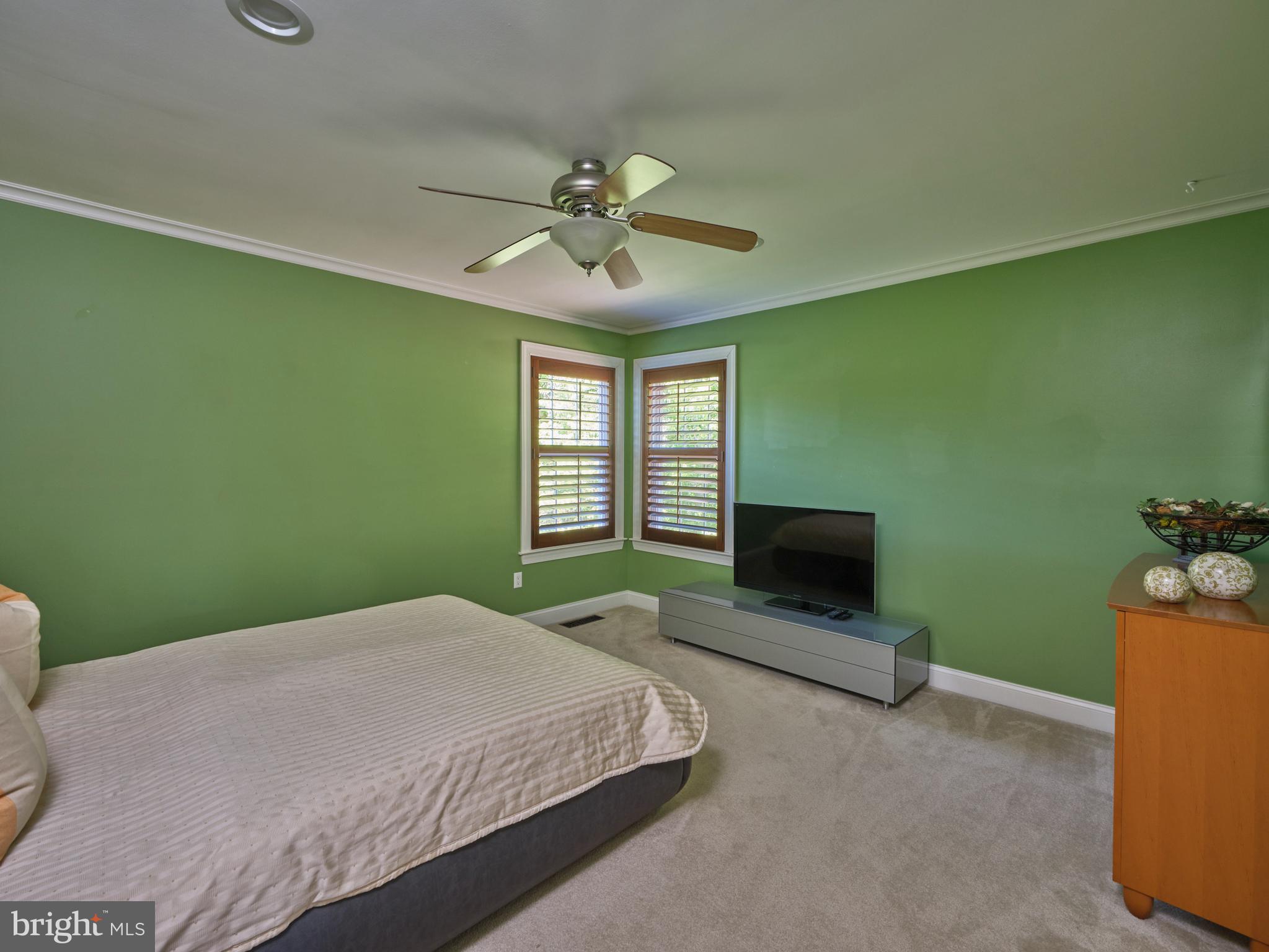 WINDSOR SQUARE - Residential