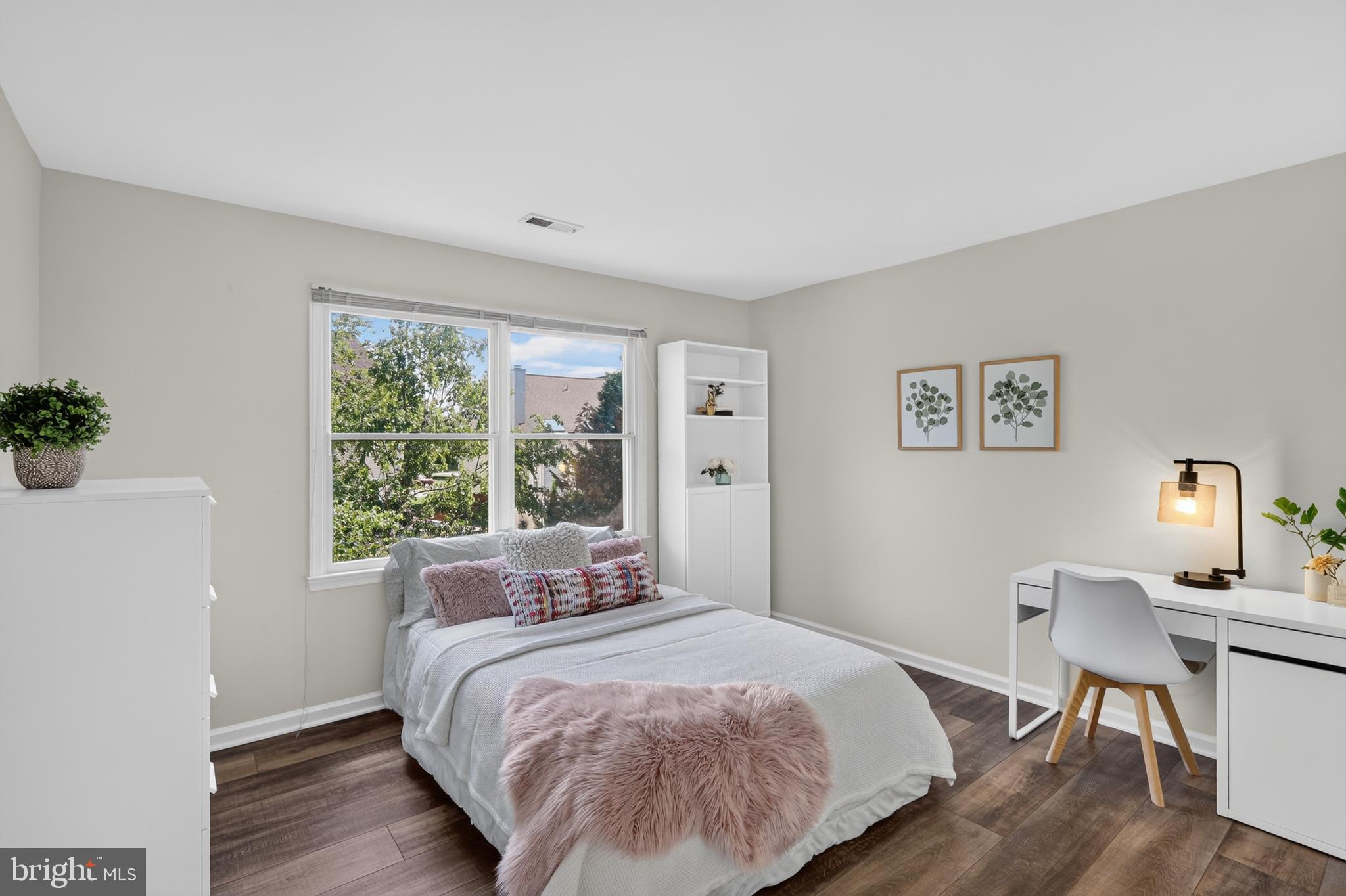 FARMWELL HUNT - Residential