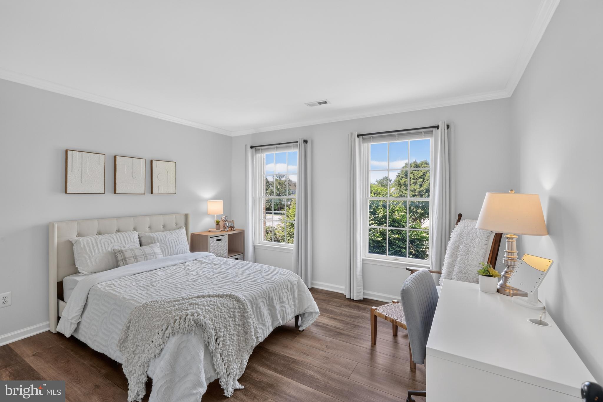FARMWELL HUNT - Residential