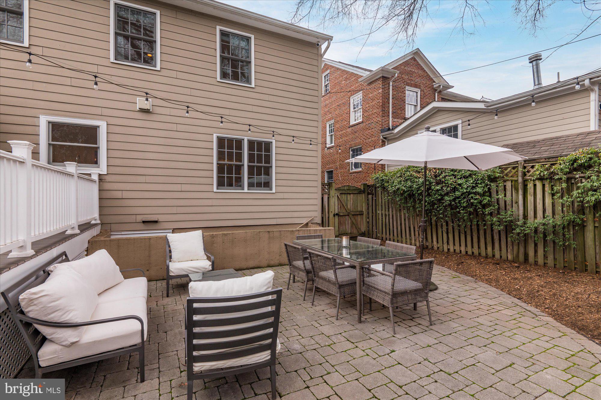 ROSEMONT - Residential