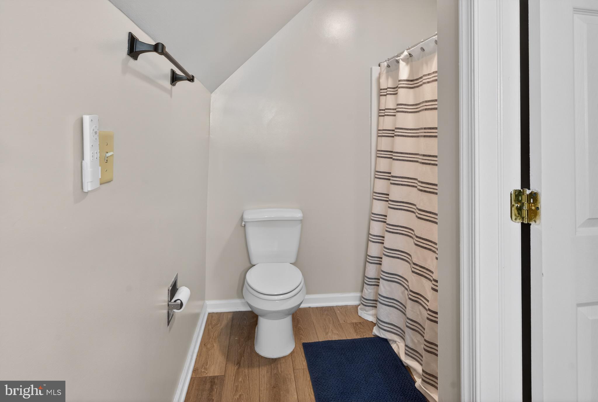 CHESAPEAKE LANDING - Residential