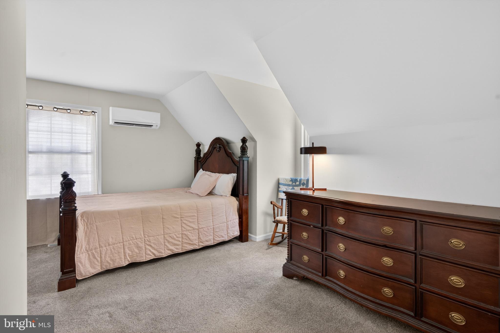 CHESAPEAKE LANDING - Residential