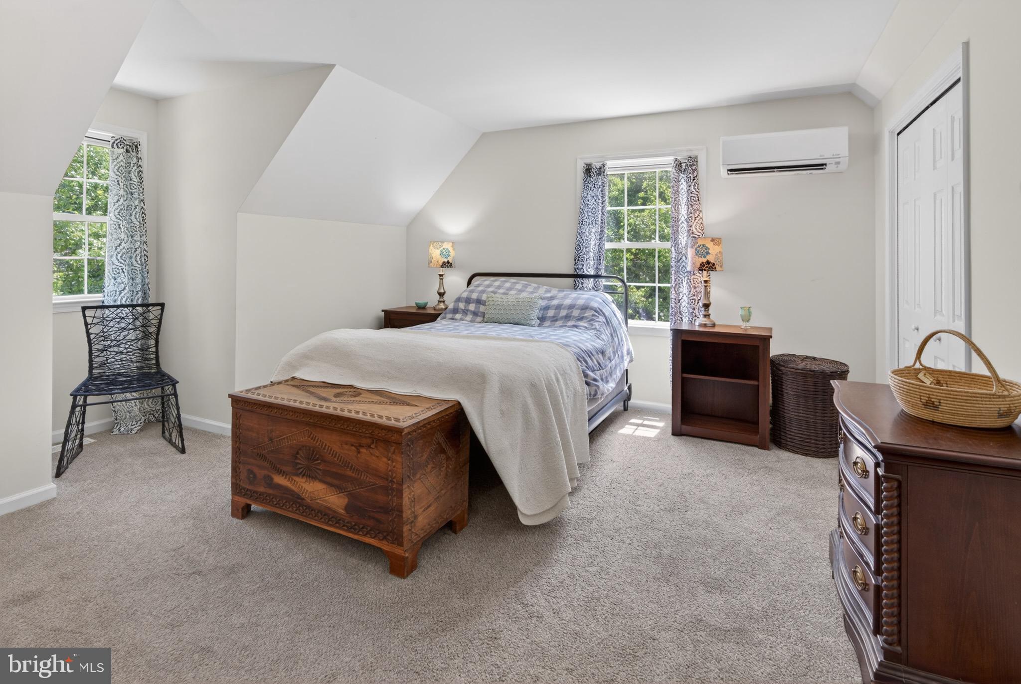 CHESAPEAKE LANDING - Residential