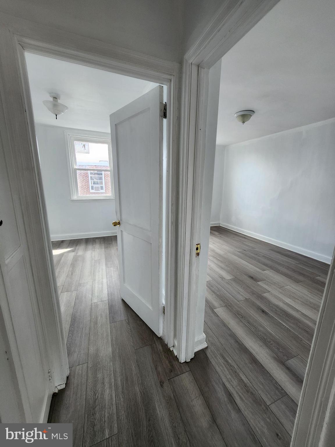 OXFORD CIRCLE - Residential