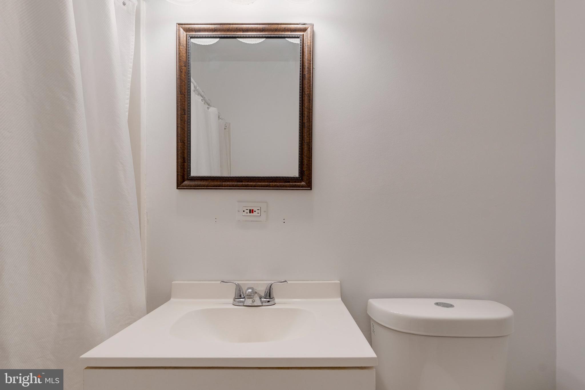 MANASSAS PARK - Residential Lease