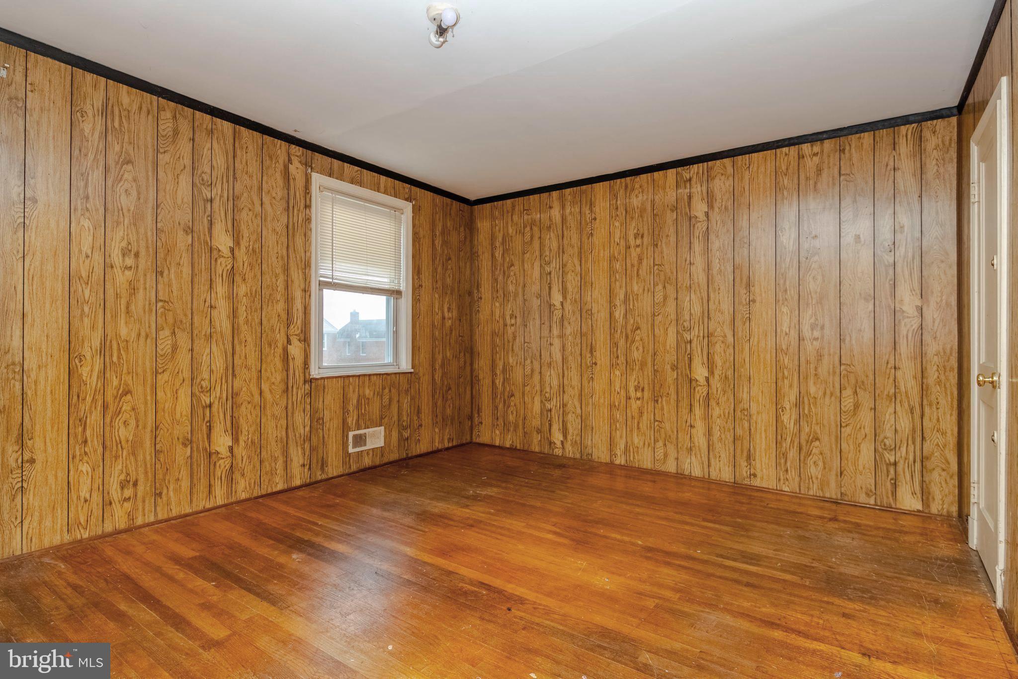 MERRITT HOMES - Residential
