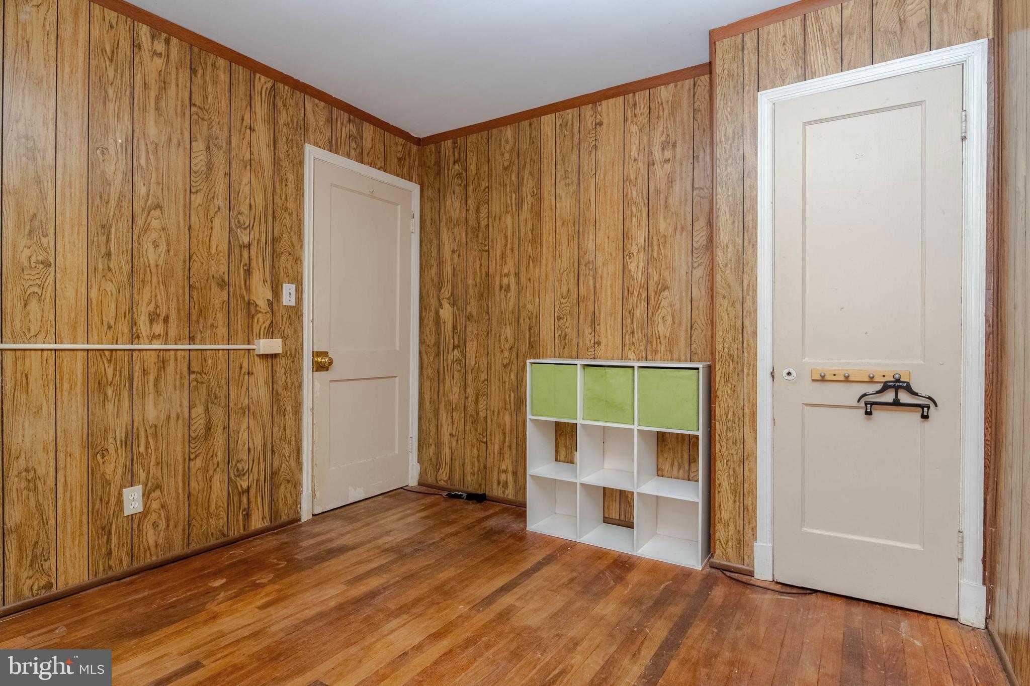 MERRITT HOMES - Residential
