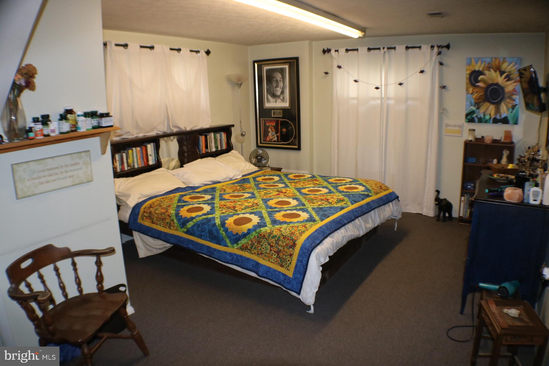 KNOLLWOOD ESTATES - Residential