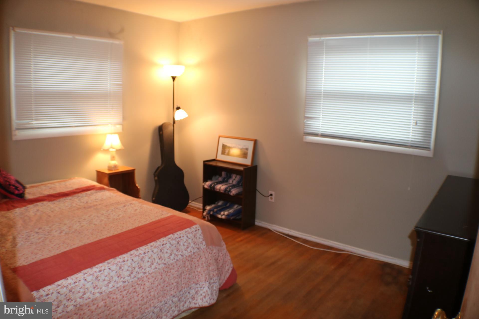 KNOLLWOOD ESTATES - Residential